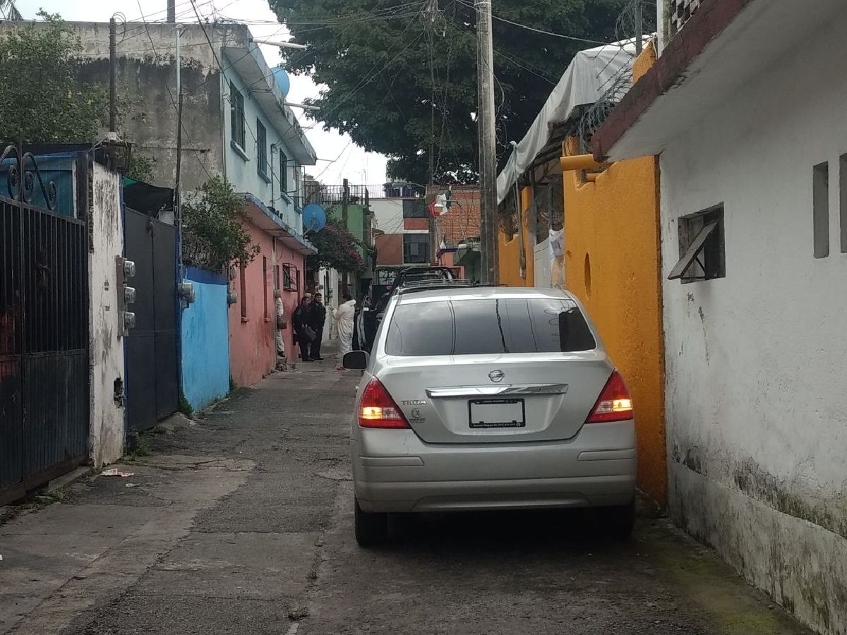 Hallan muerta a una mujer en una vecindad de Cuernavaca