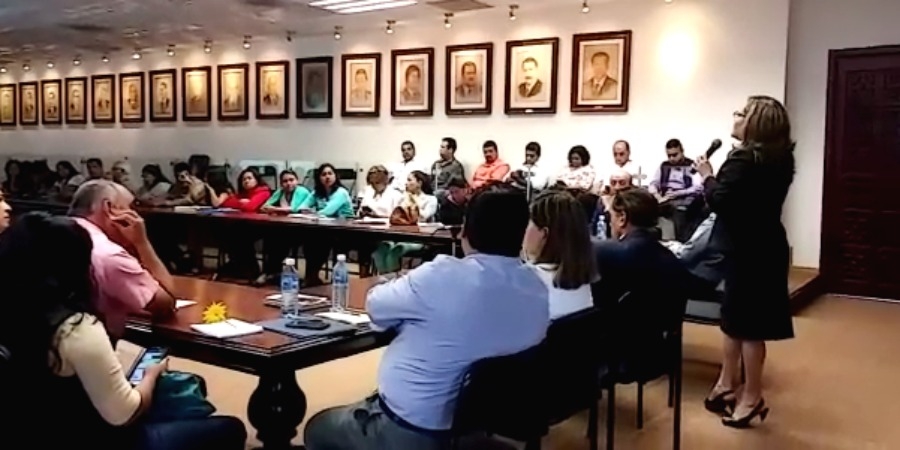 Imparten talleres abogados de EU a morelenses
