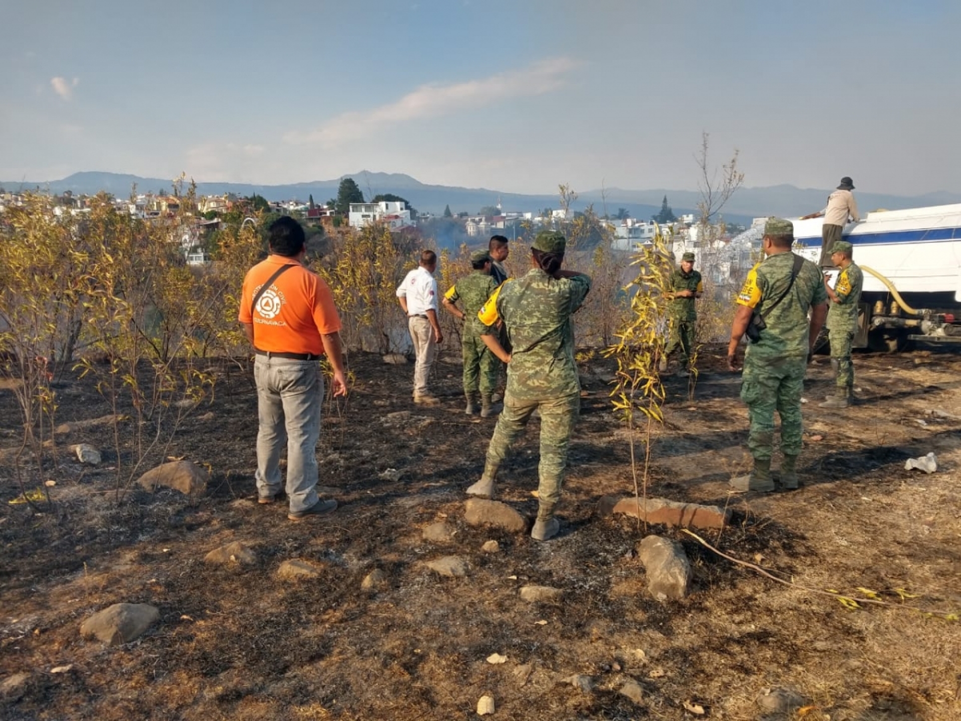 Ola de incendios azota a Cuernavaca