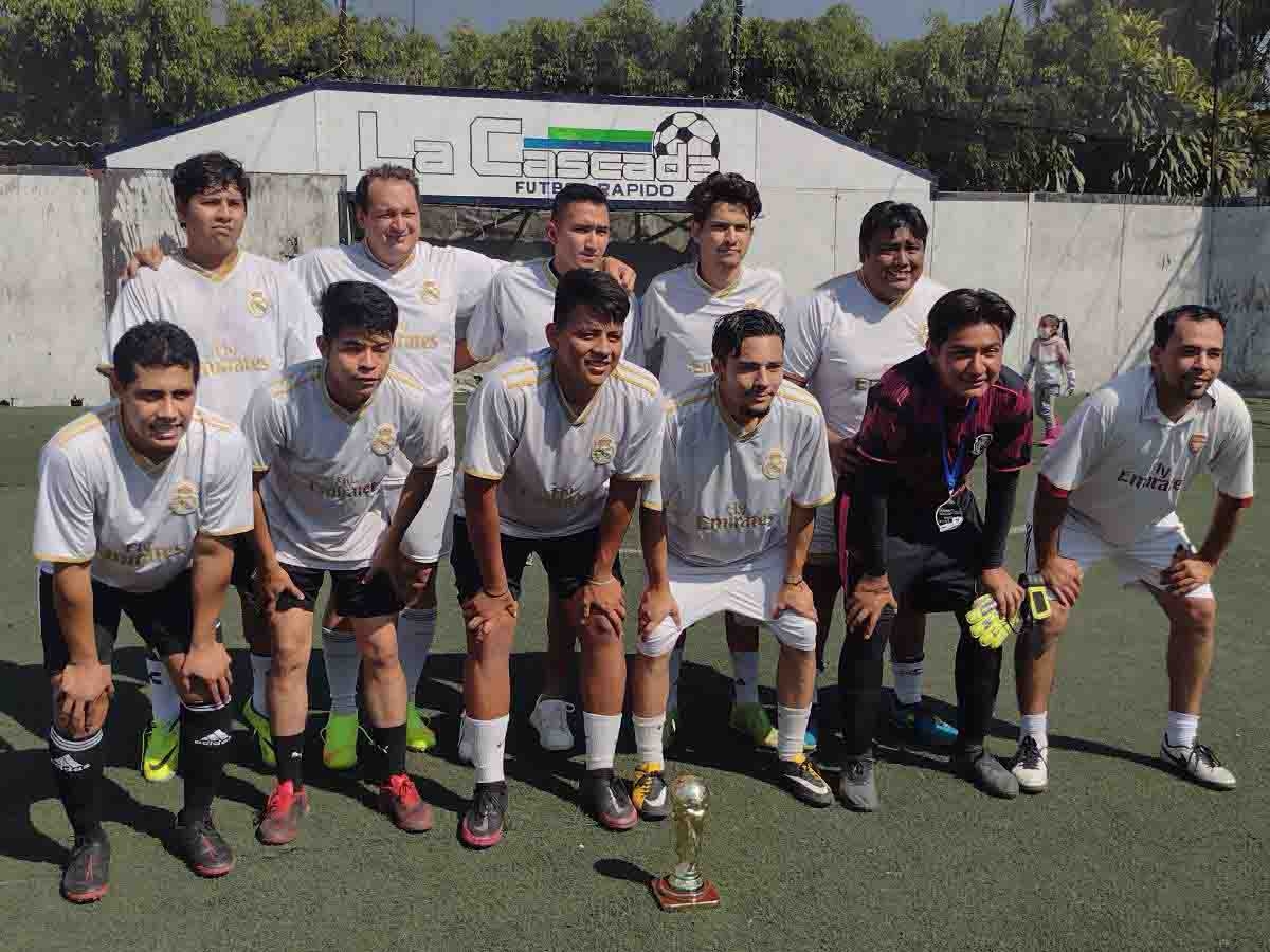Pikorianos, bicampeones