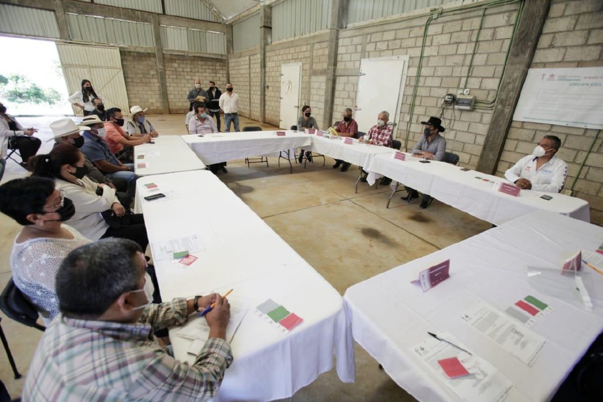 Encabeza alcalde de Cuernavaca sesión de  Comuders)