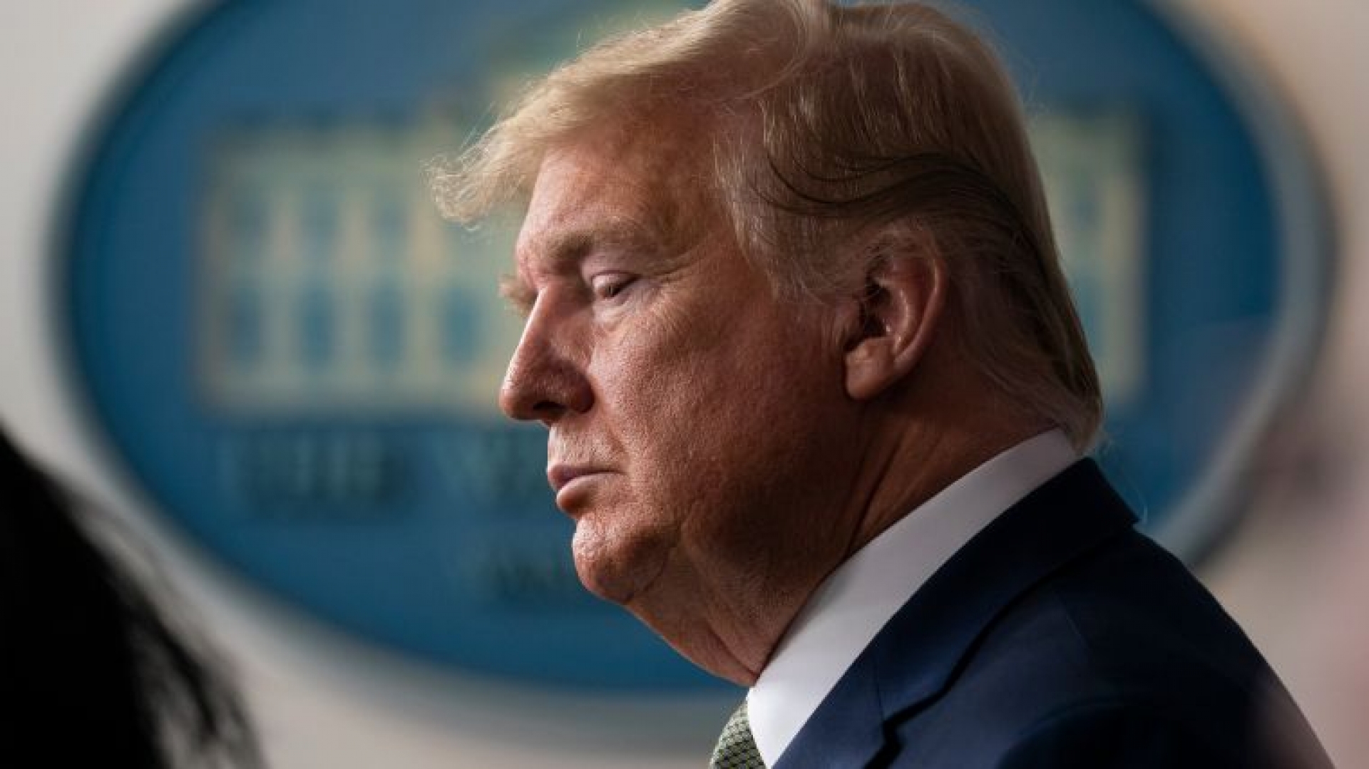 Trump descarta cierre de la frontera con México por nuevo coronavirus