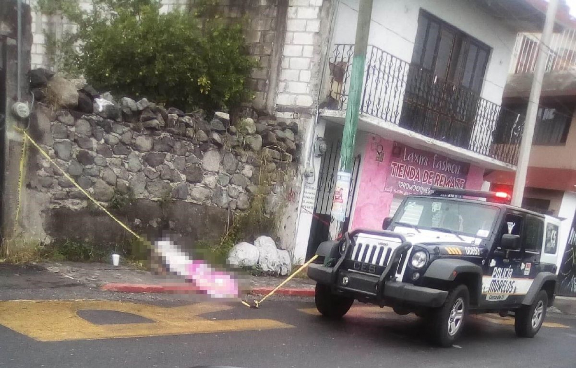 Hallan muerto a un indigente en la Lagunilla
