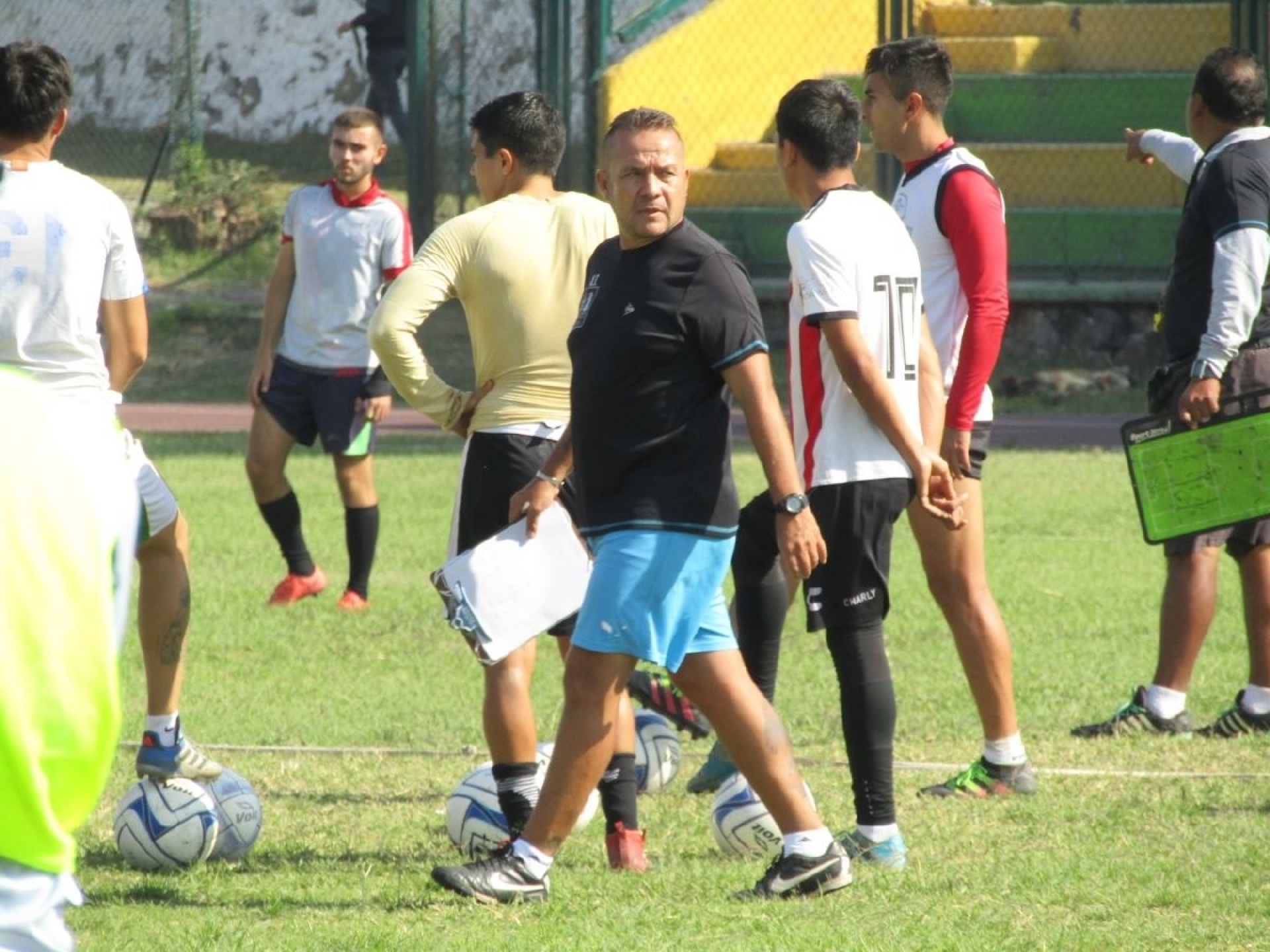 Ratifican a Ramón Figueroa como auxiliar técnico de Cuautla