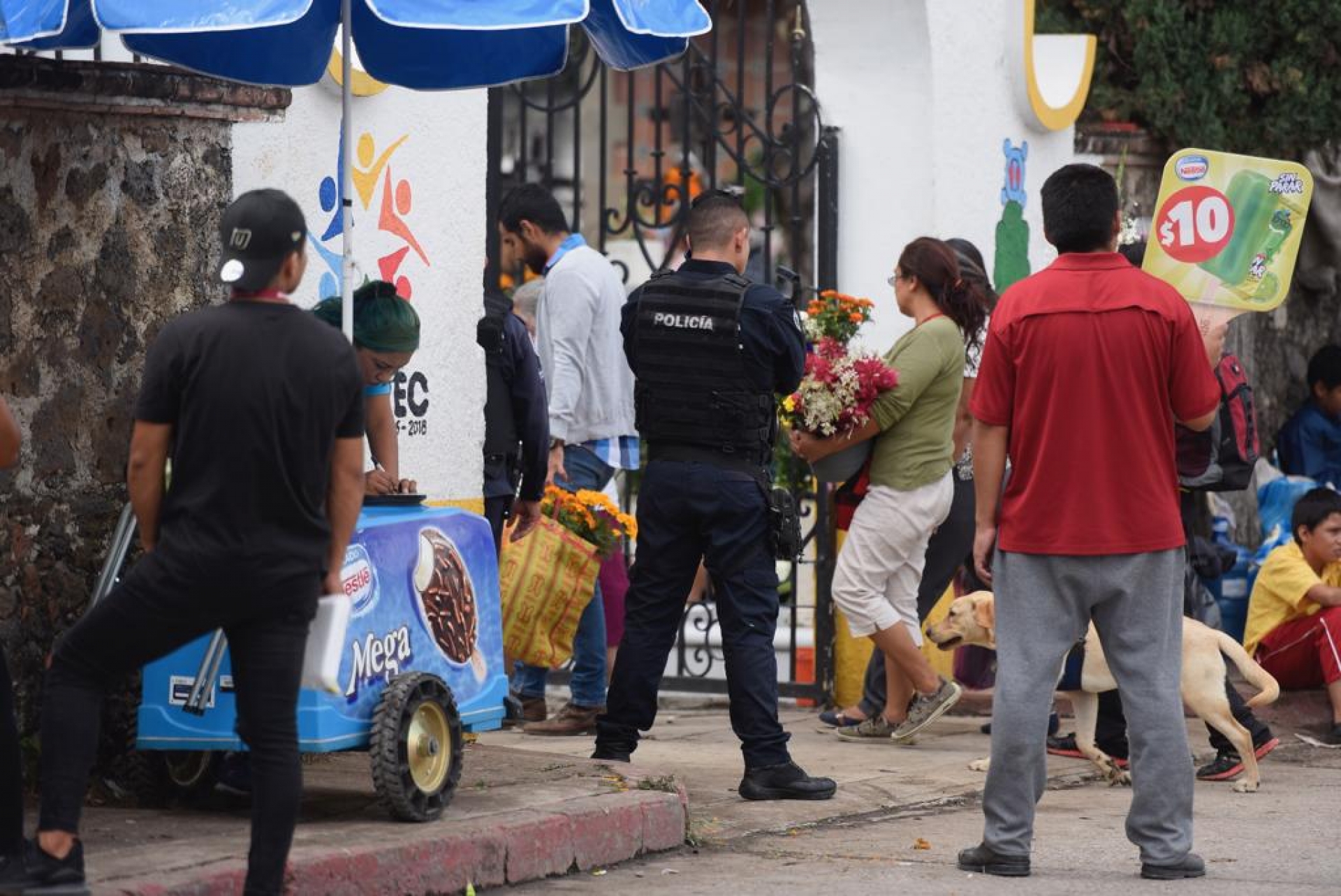Realiza CES operativo por Día de Muertos, en panteones