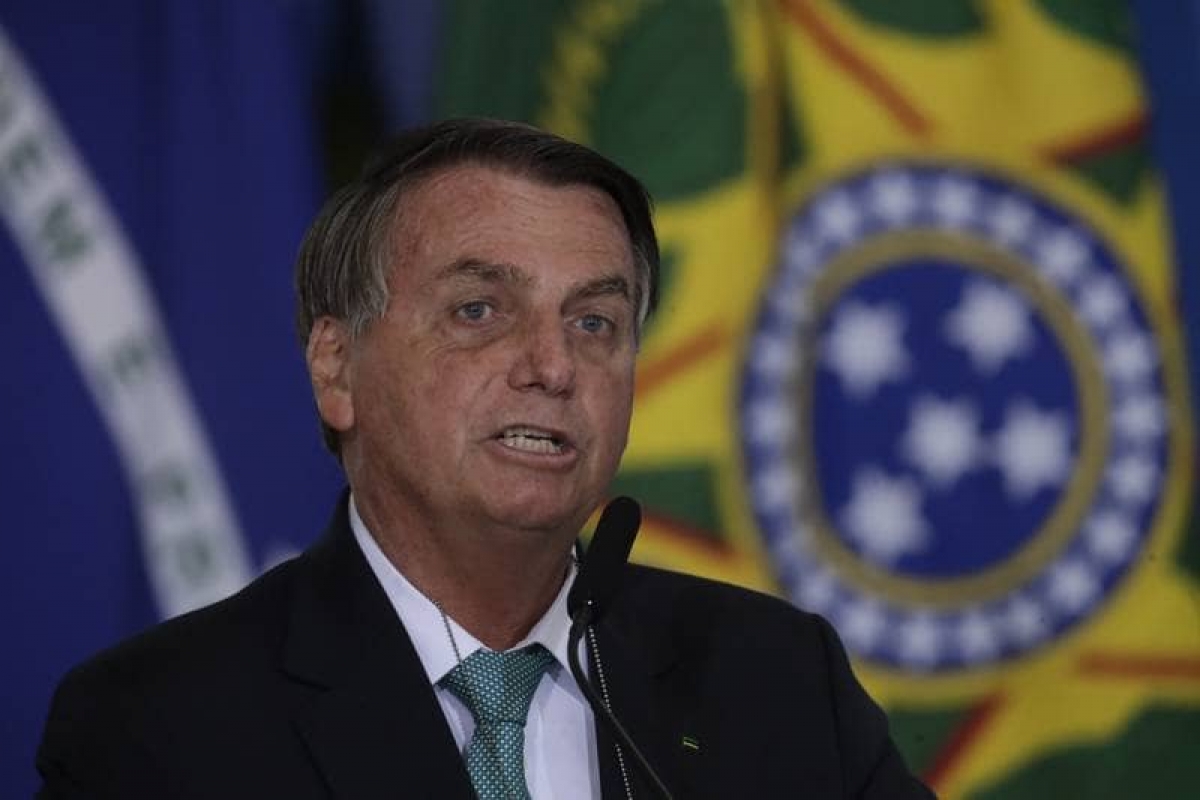 Jair Bolsonaro es investigado por presunta corrupción en la compra de vacunas
