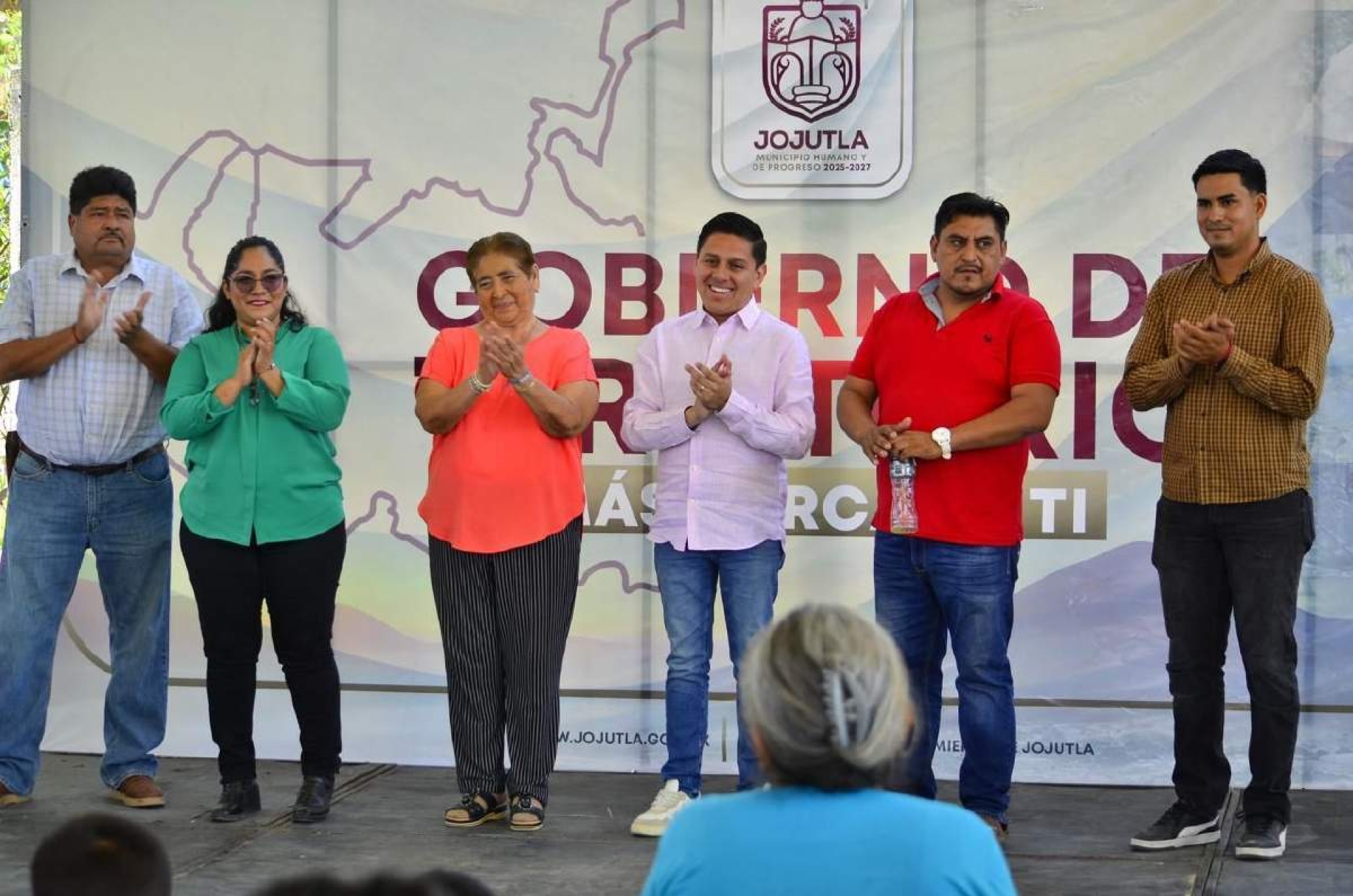 Más de 50 trámites y servicios se brindaron en Vicente Aranda