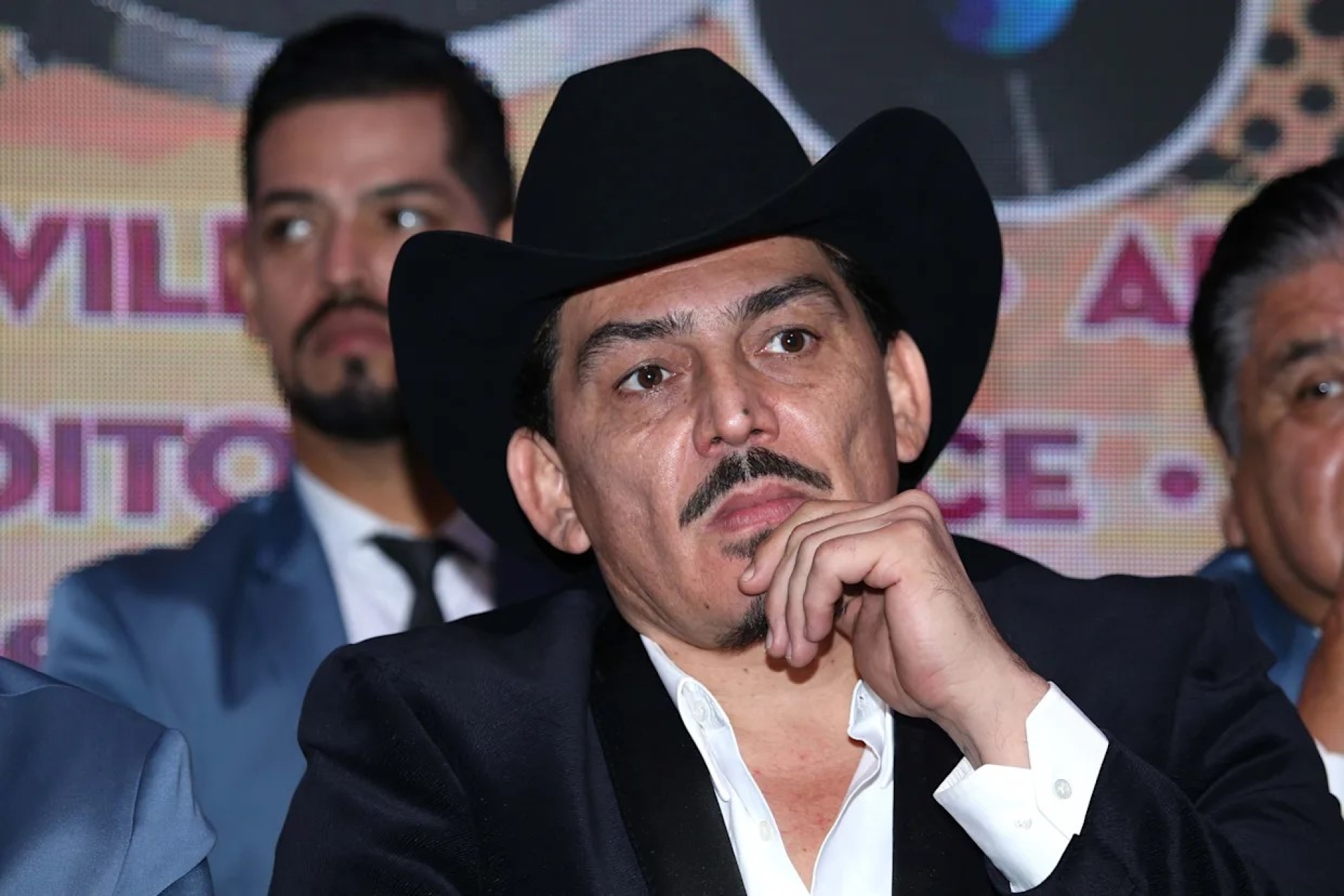 José Manuel Figueroa demanda a Imelda Garza Tuñón por afectar su integridad y la memoria de Julián