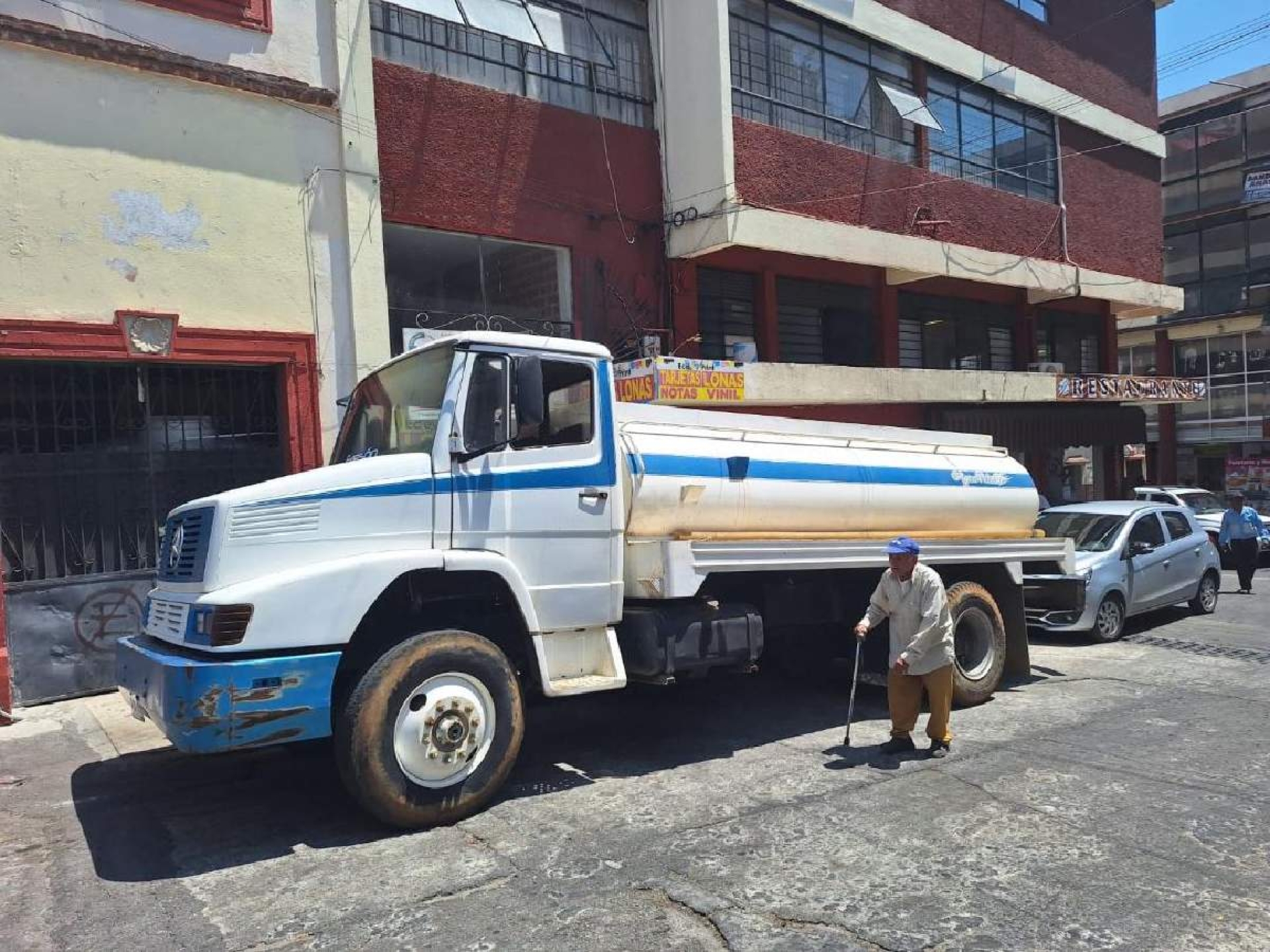 Desabasto de agua en Cuernavaca afecta a empresarios