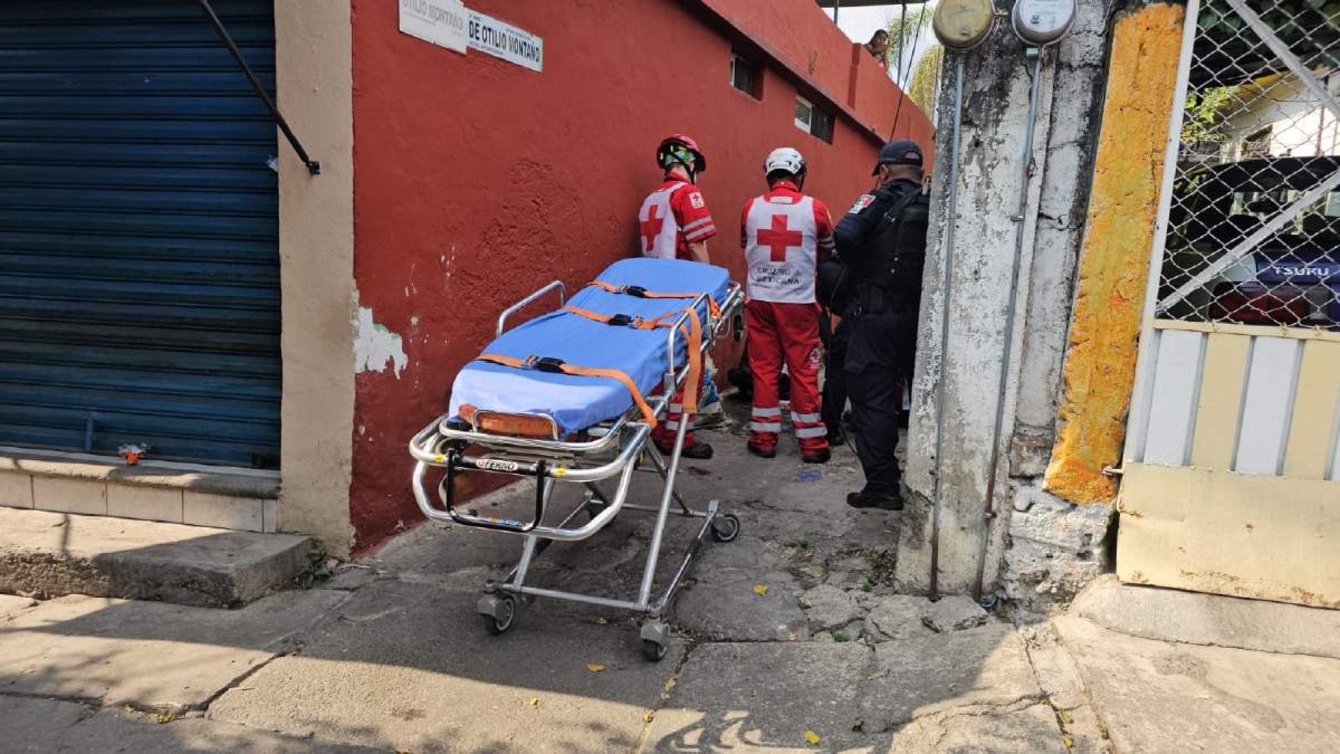 Golpean y queman a un hombre en la Barona