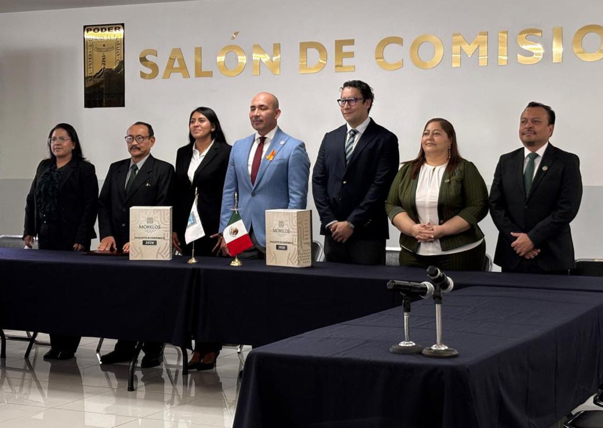 Entrega secretario de Administración y Finanzas paquete económico 2026 al Congreso de Morelos