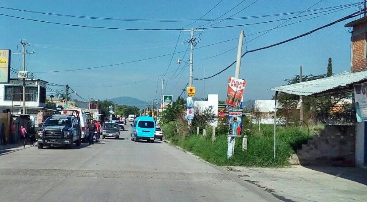 Tres individuos golpearon a su hermana en Tlayacapan