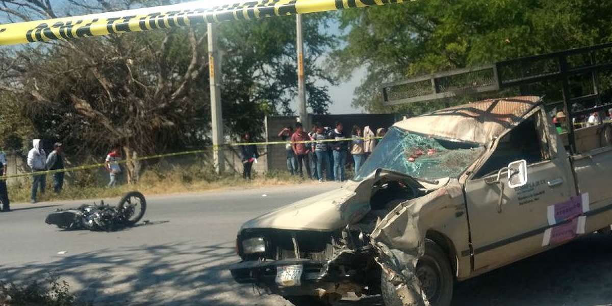 Hoy: Fallece adolescente tras accidentarse en una motocicleta, en Xochitepec