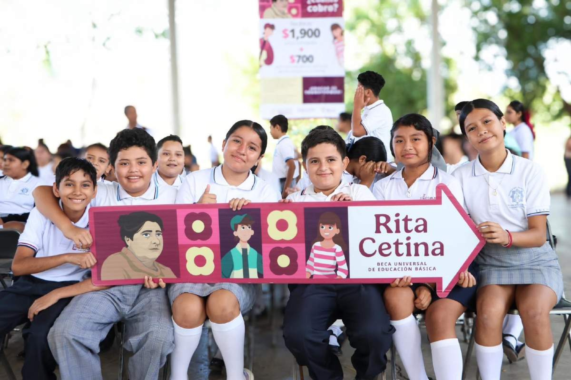 Cierra esta semana registro a la Beca Rita Cetina para uniformes y útiles escolares