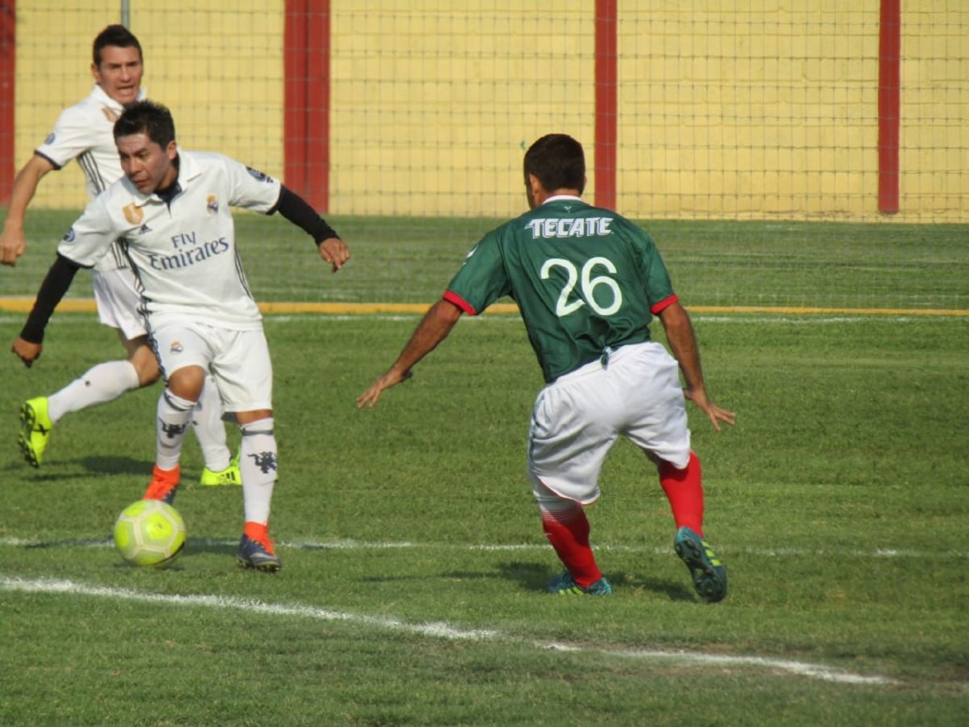 Real Barona toma ventaja