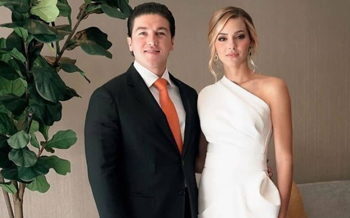 Subastan vestido que Mariana Rodríguez usó en toma de protesta de NL