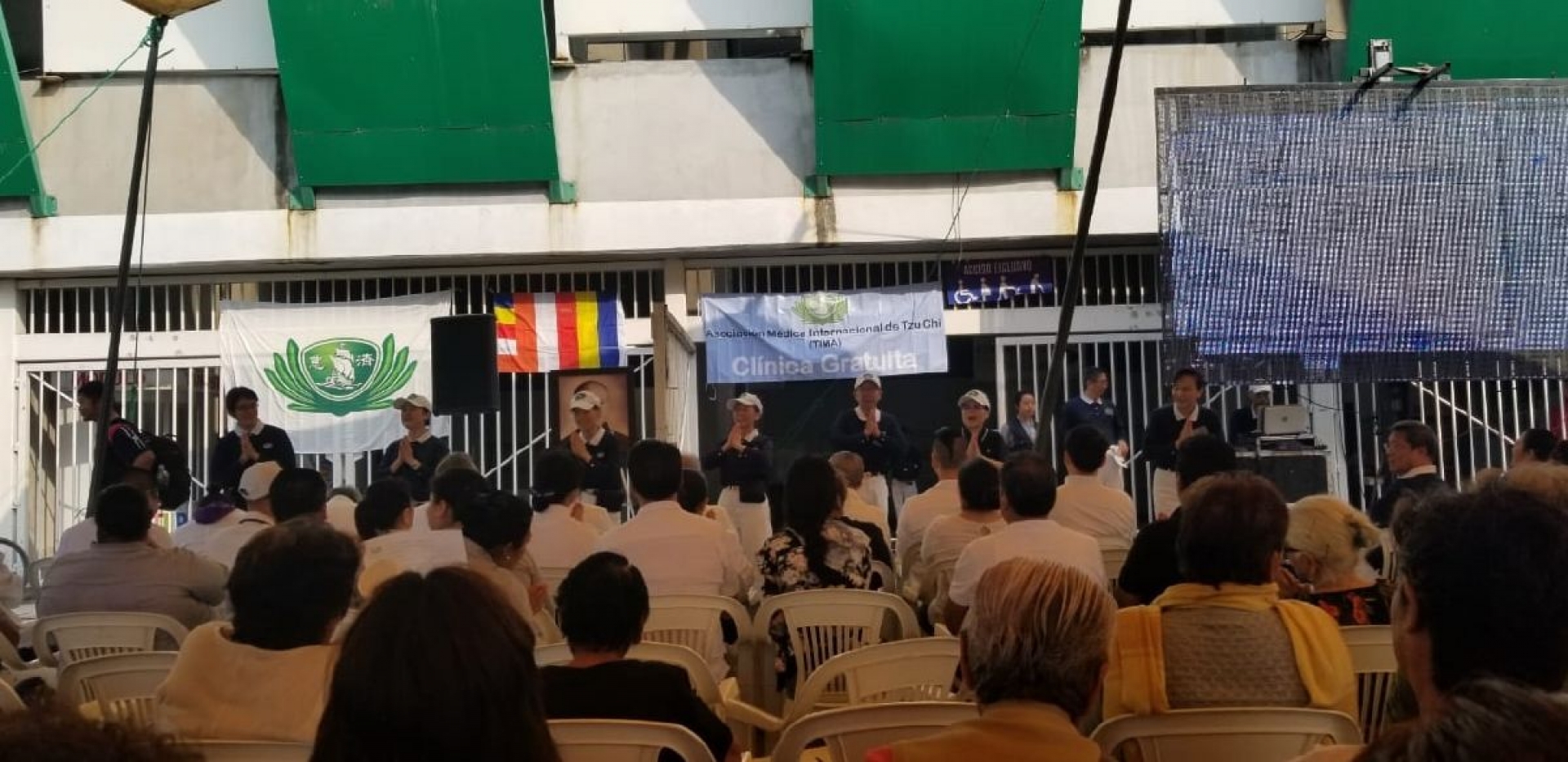 Con gran aceptación inicia la jornada médica de la Fundación Tzu Chi en Zacatepec