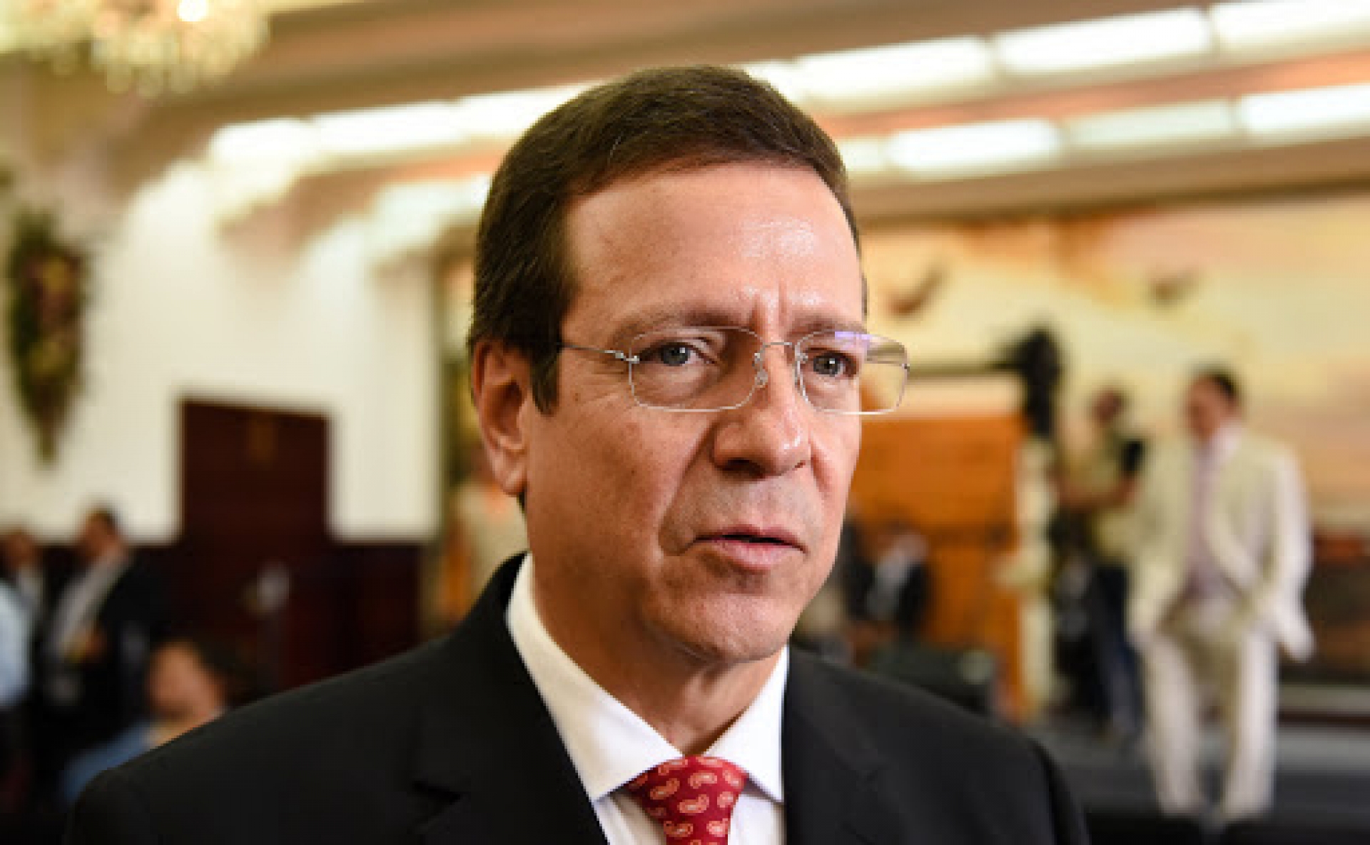 Aplicará Ejecutivo nuevas medidas de austeridad
