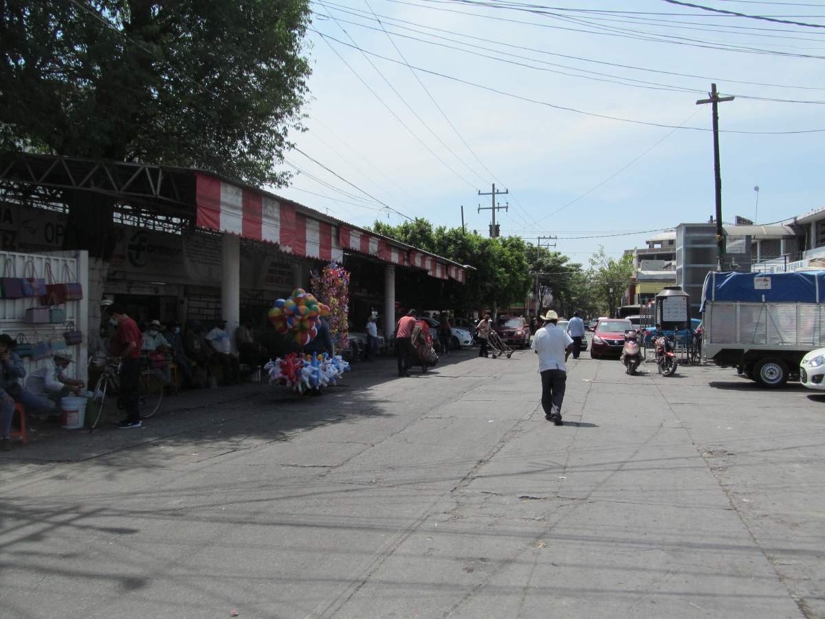 Organización religiosa se suma a campaña de limpieza en Jojutla