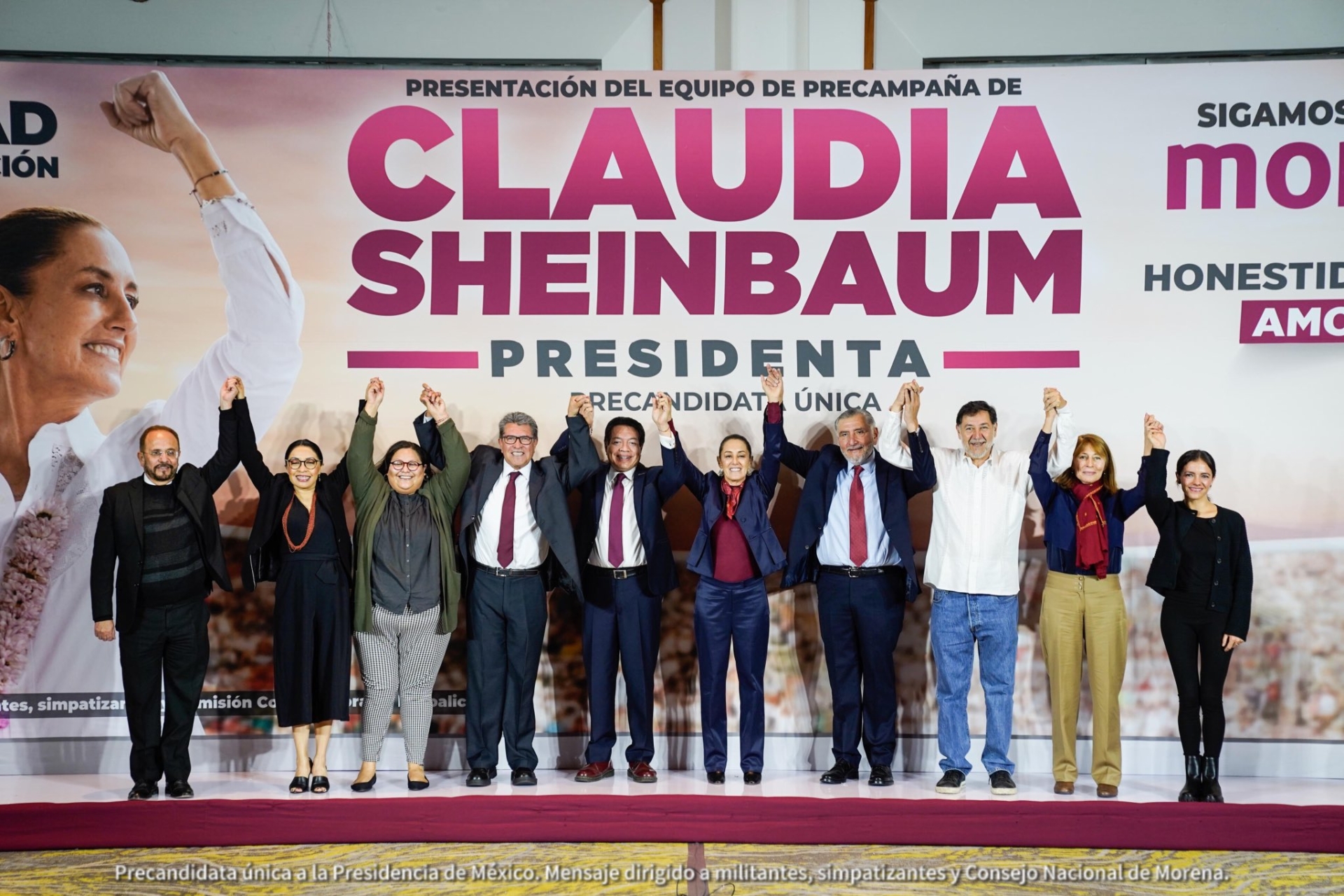 Sheinbaum presenta a su equipo de precampaña