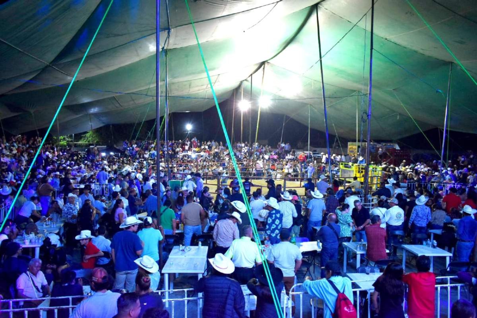 Con evento masivo, celebra Ayuntamiento de Cuautla Día del Padre
