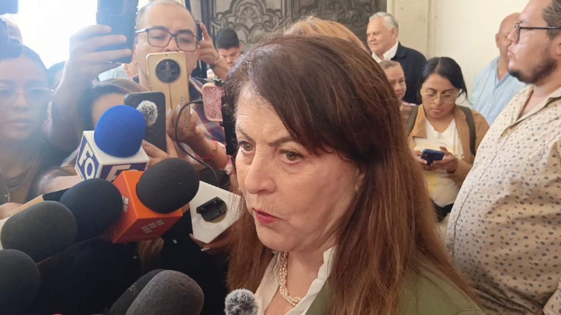Confirma MGS creación de Instituto de Medicina Tradicional