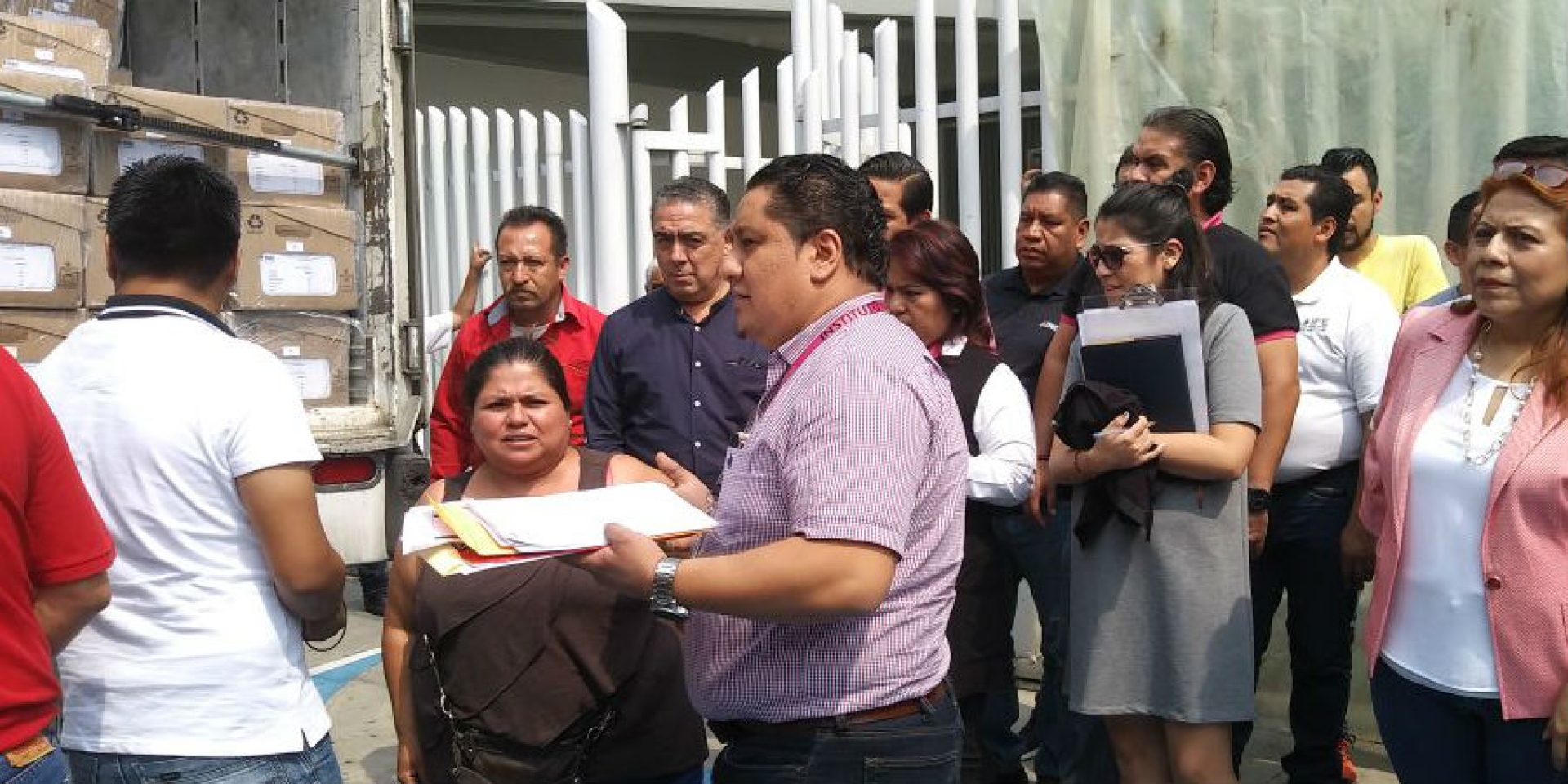 Entrega INE lista nominal definitiva del proceso electoral