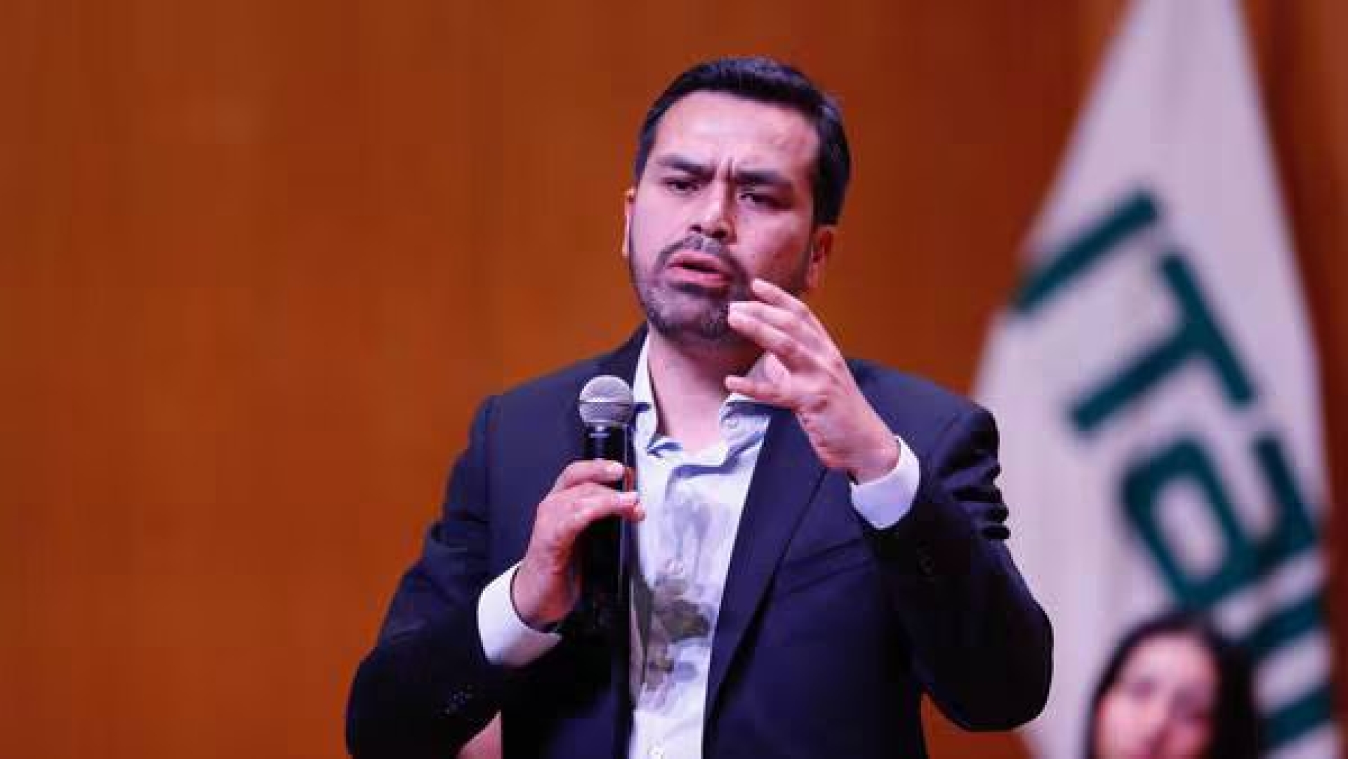 Álvarez Máynez condena 'narcopolítica' tras asesinato de Gisela Gaytán