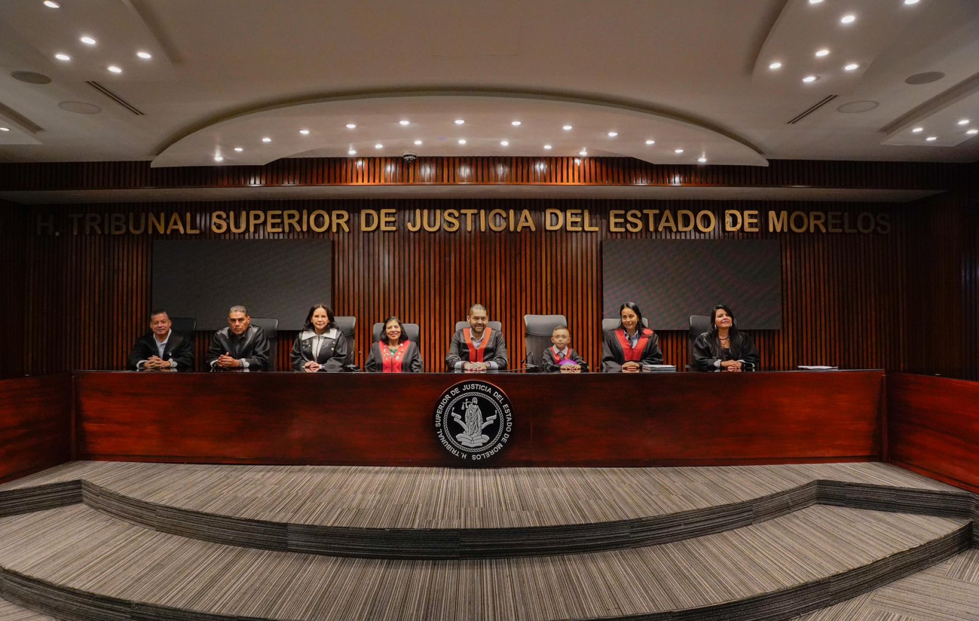Cumple Luis Gustavo su sueño de ser magistrado por un día
