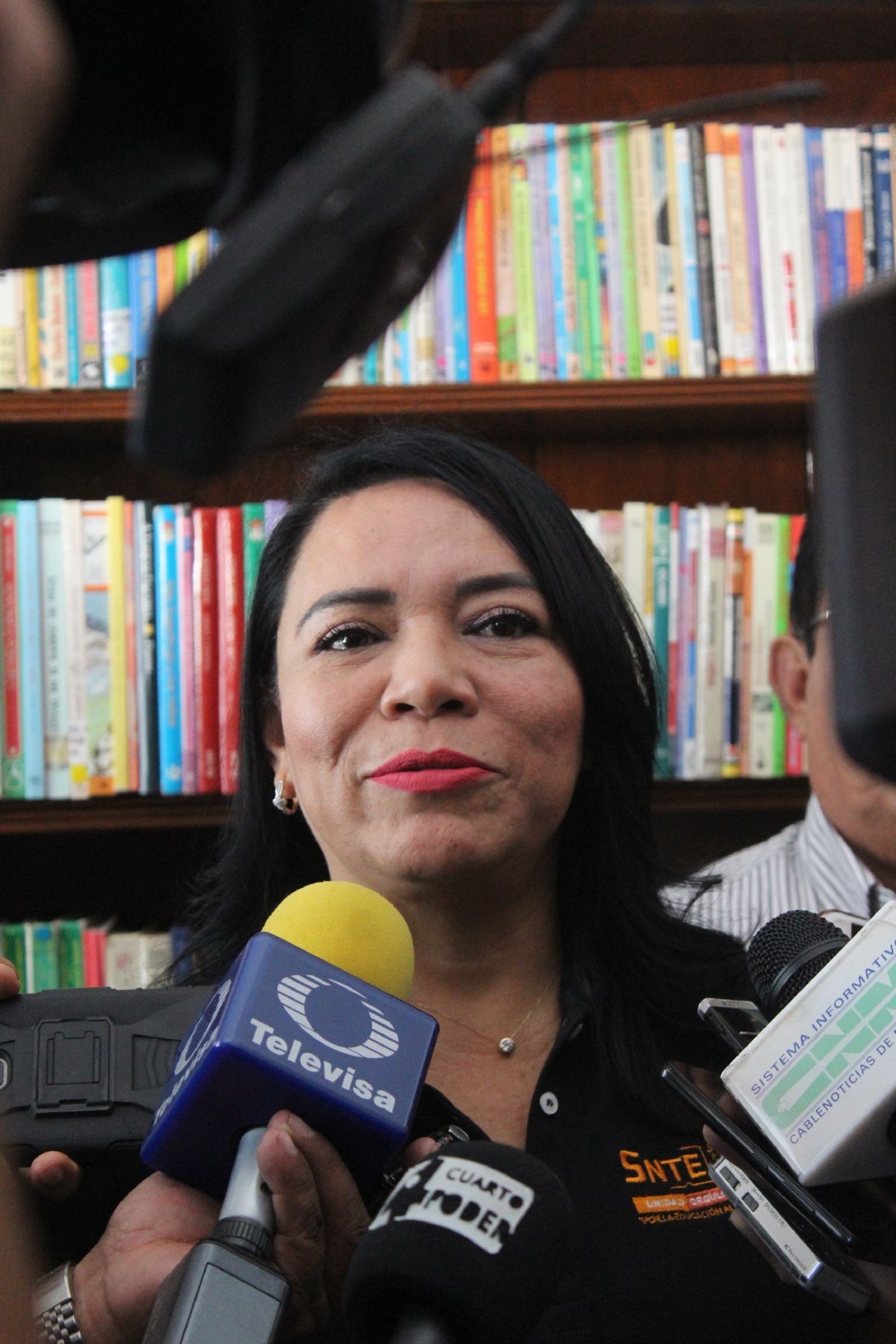 Asegura SNTE que están seguros complemento de aguinaldo y estímulos a jubilados en 2018