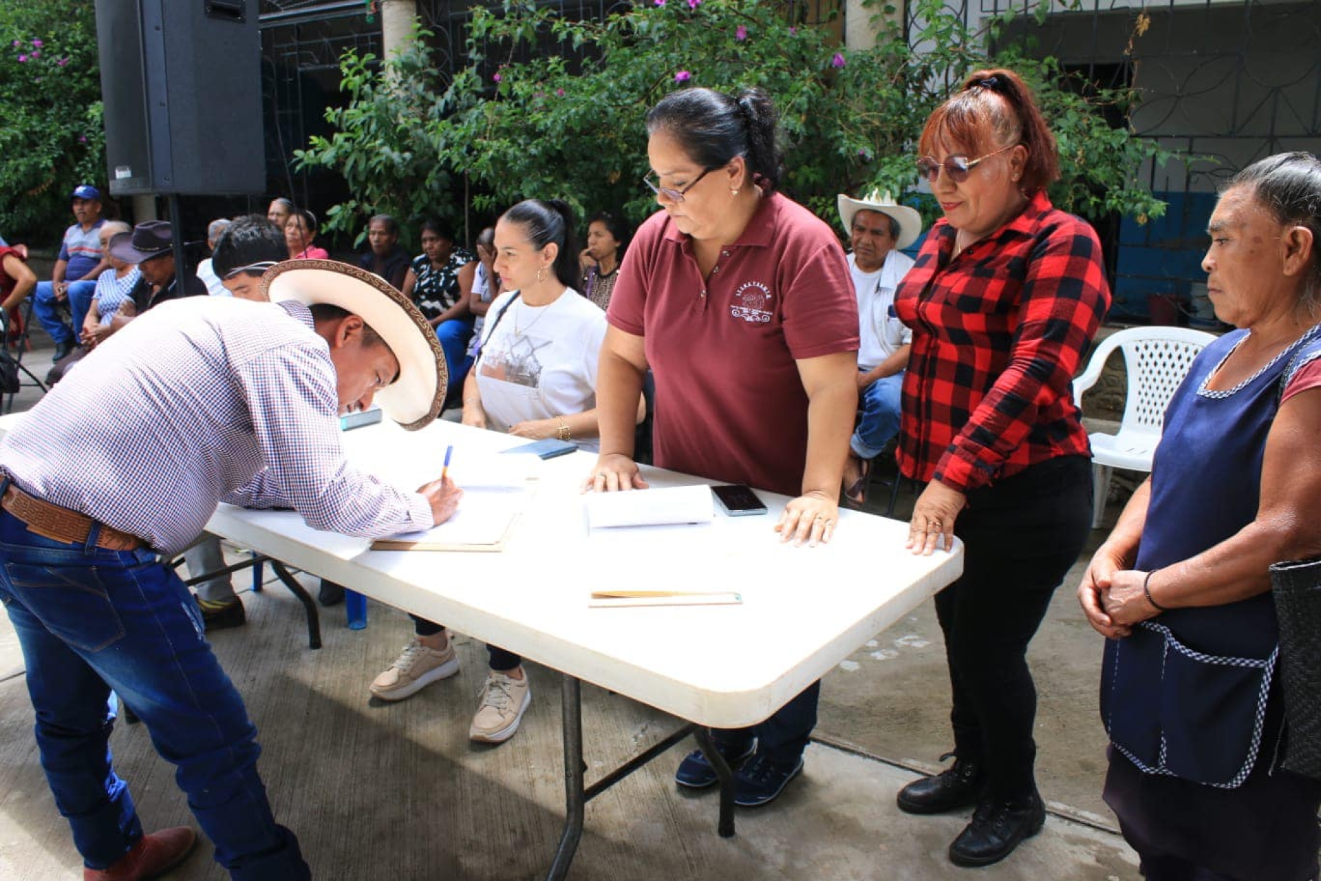 Tetlama celebra elección de autoridades auxiliares