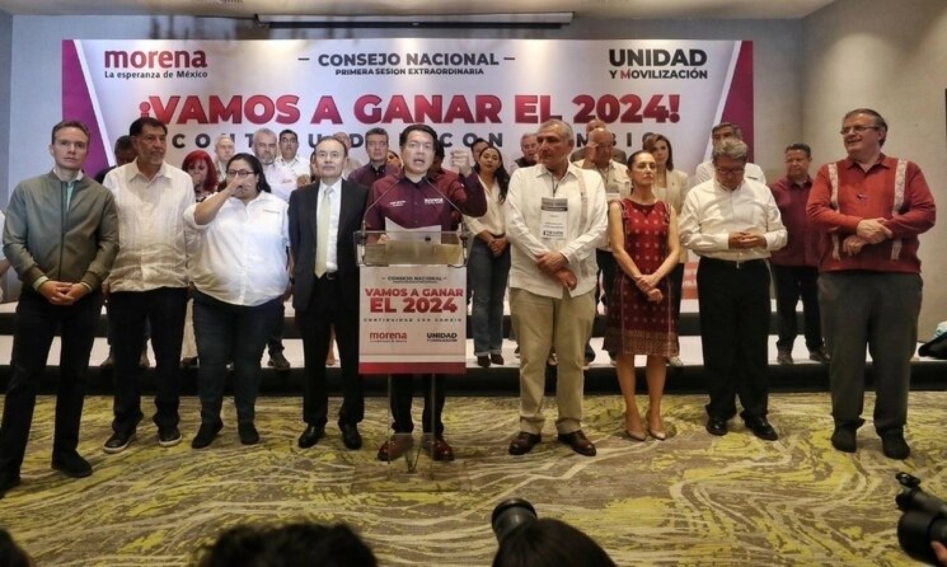 Tribunal Electoral impone multa de 62 mdp a Morena por giras de 'corcholatas'