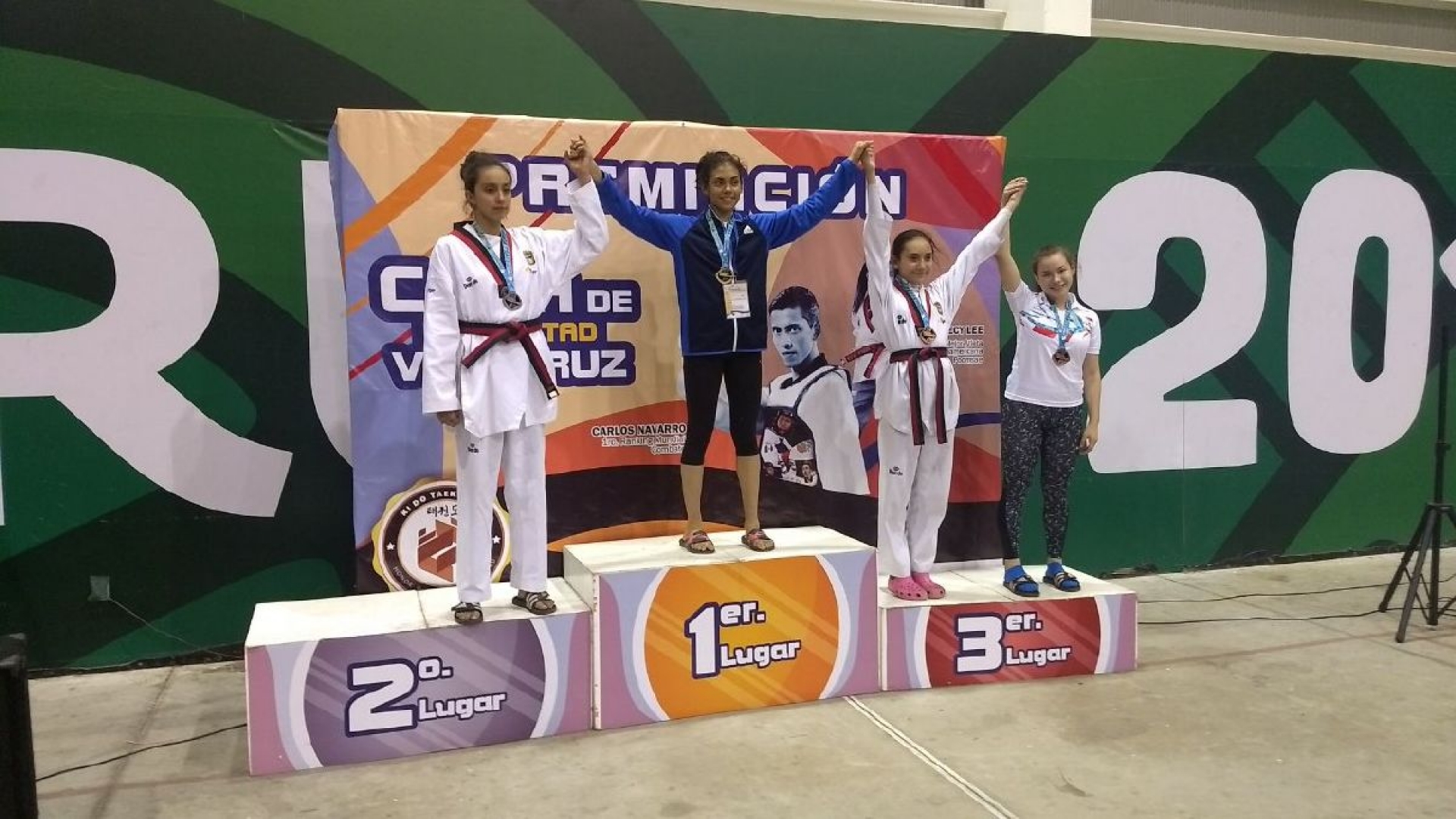 Taekwondoínas de Morelos brillan en Veracruz