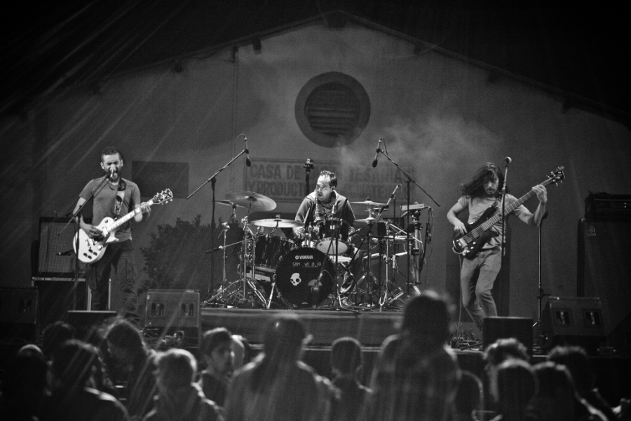 Con un concierto “hipnótico y envolvente”, Never After Before presentará su primer disco, Broken Nation
