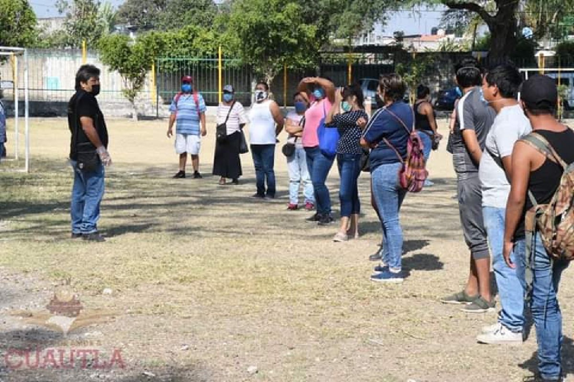 Entregan despensas a vendedores ambulantes de Cuautla