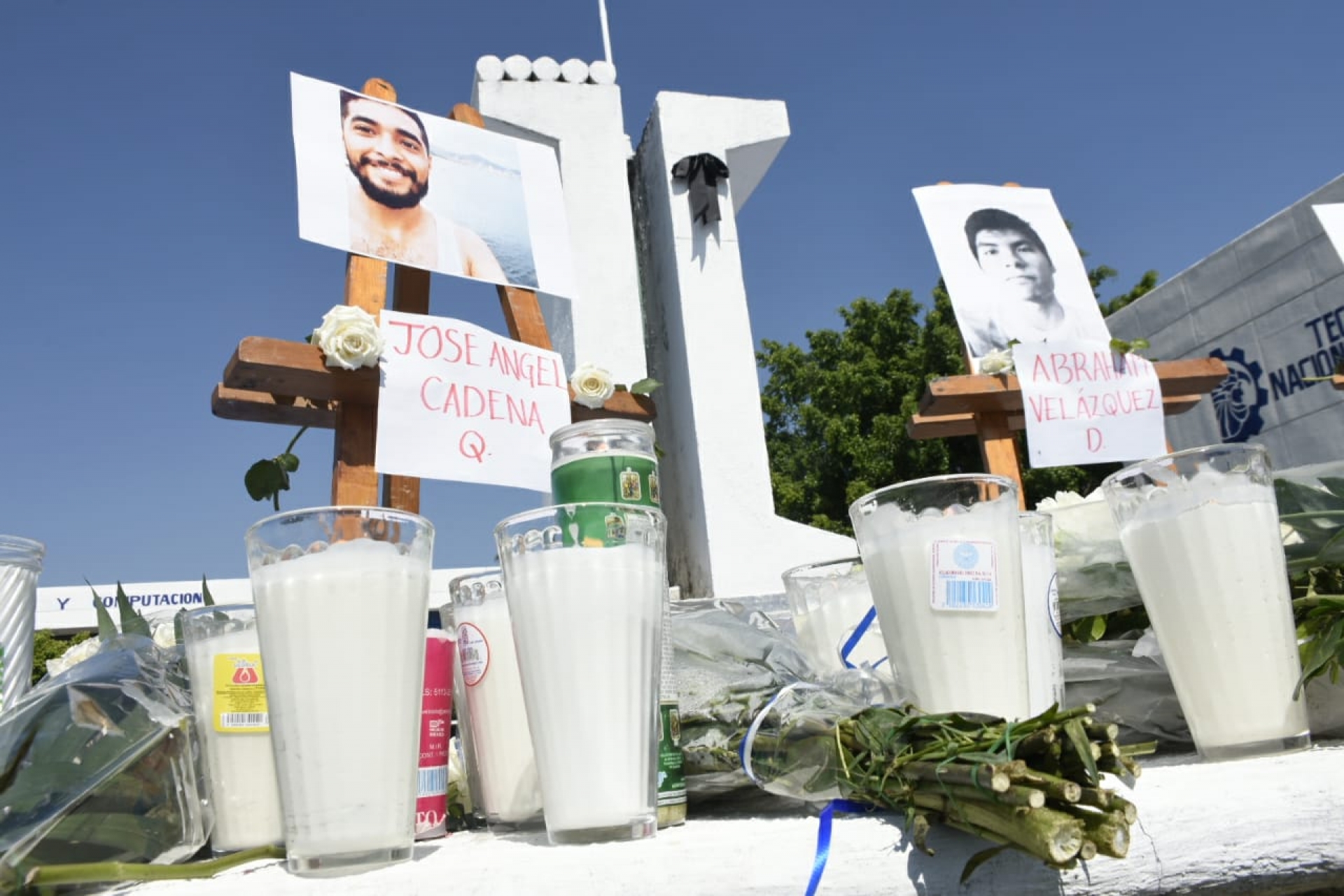 Realizan homenaje en memoria de estudiantes del TecNM/ITZ