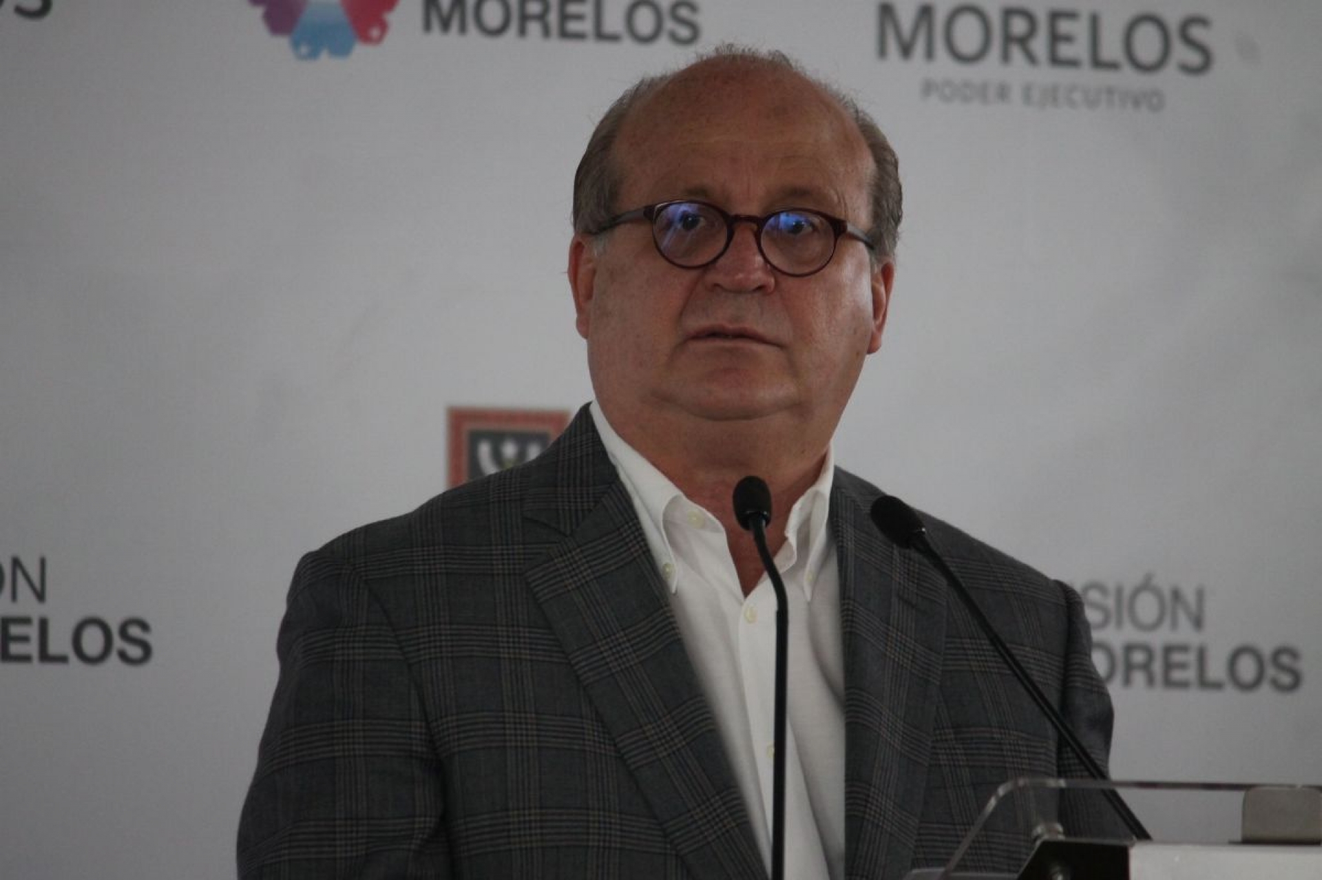 Se ampara Graco contra el juicio político