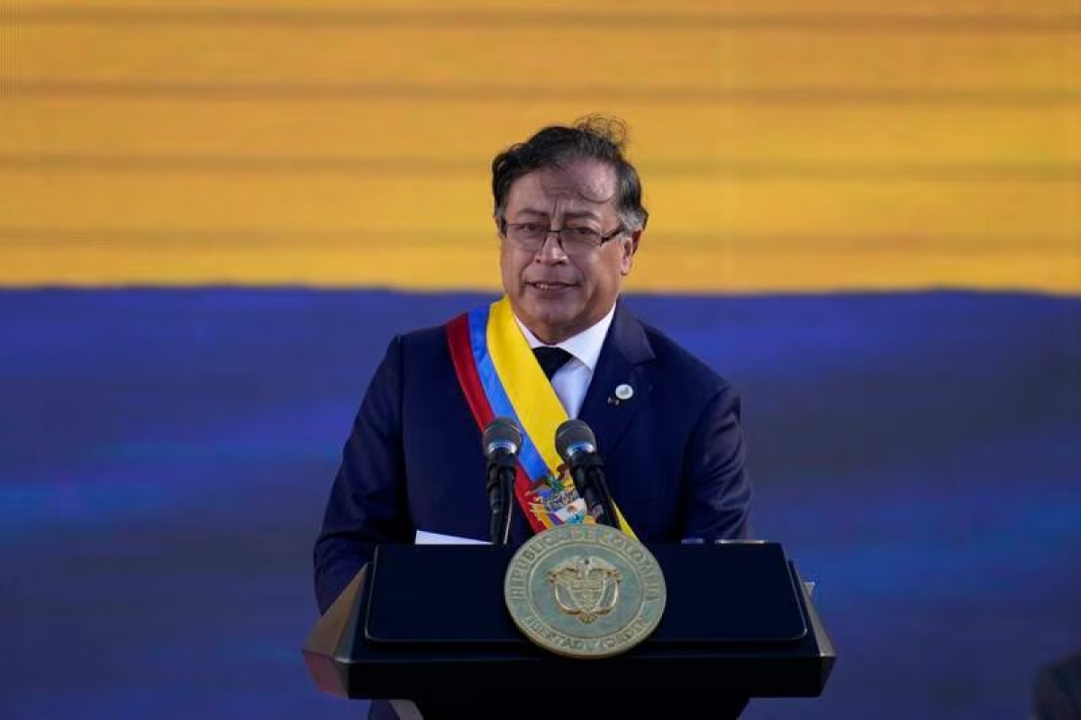 Presidente Gustavo Petro pide que su hijo y hermano sean investigados por nexo con el narco