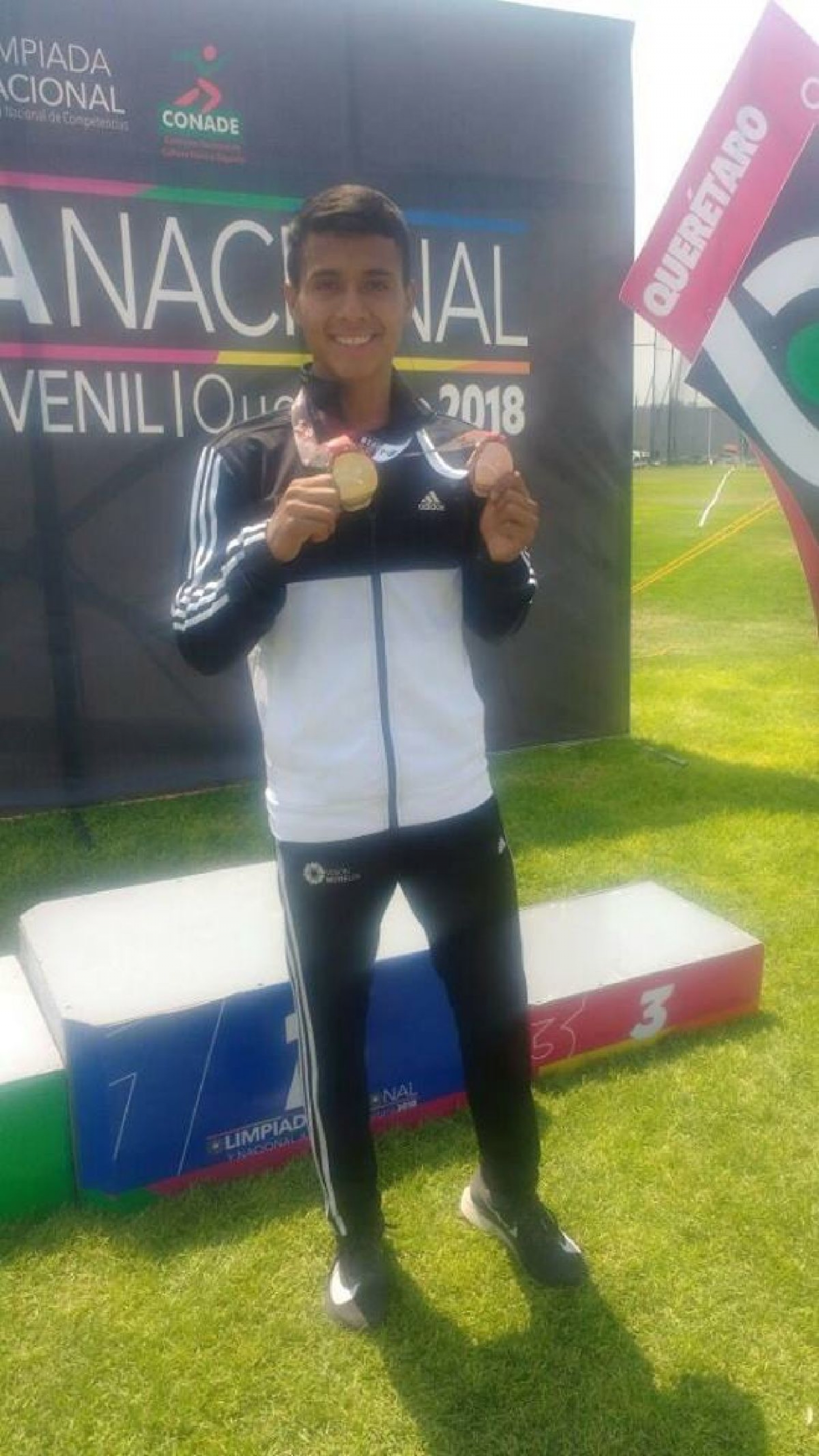 Axel Barreto y Luis Avilés suben al pódium en la Olimpiada Nacional