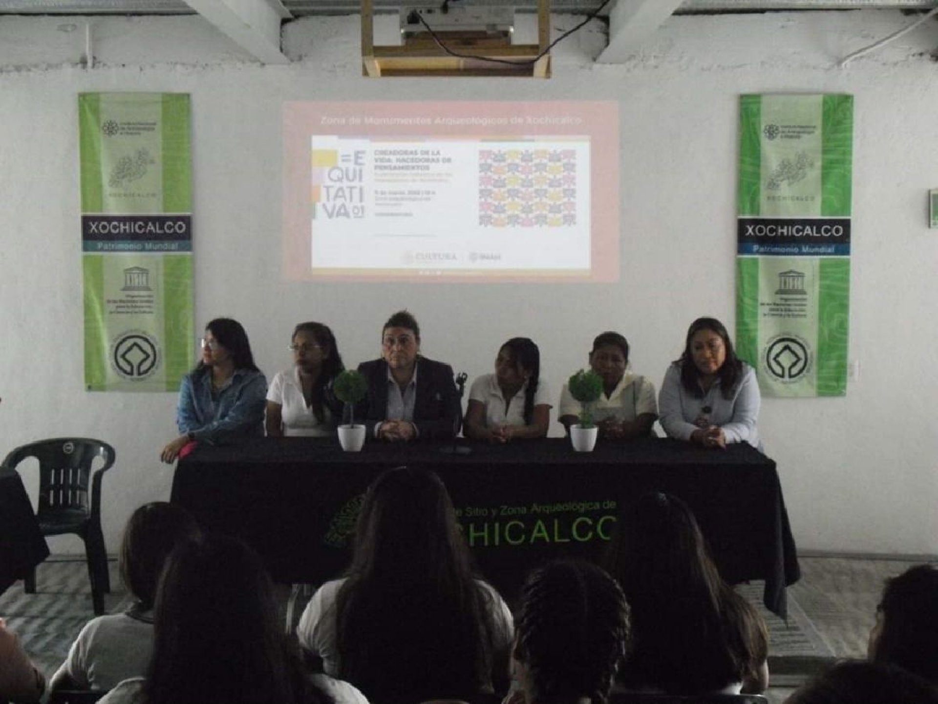 Destacan labor de trabajadoras del INAH en la ZA de Xochicalco