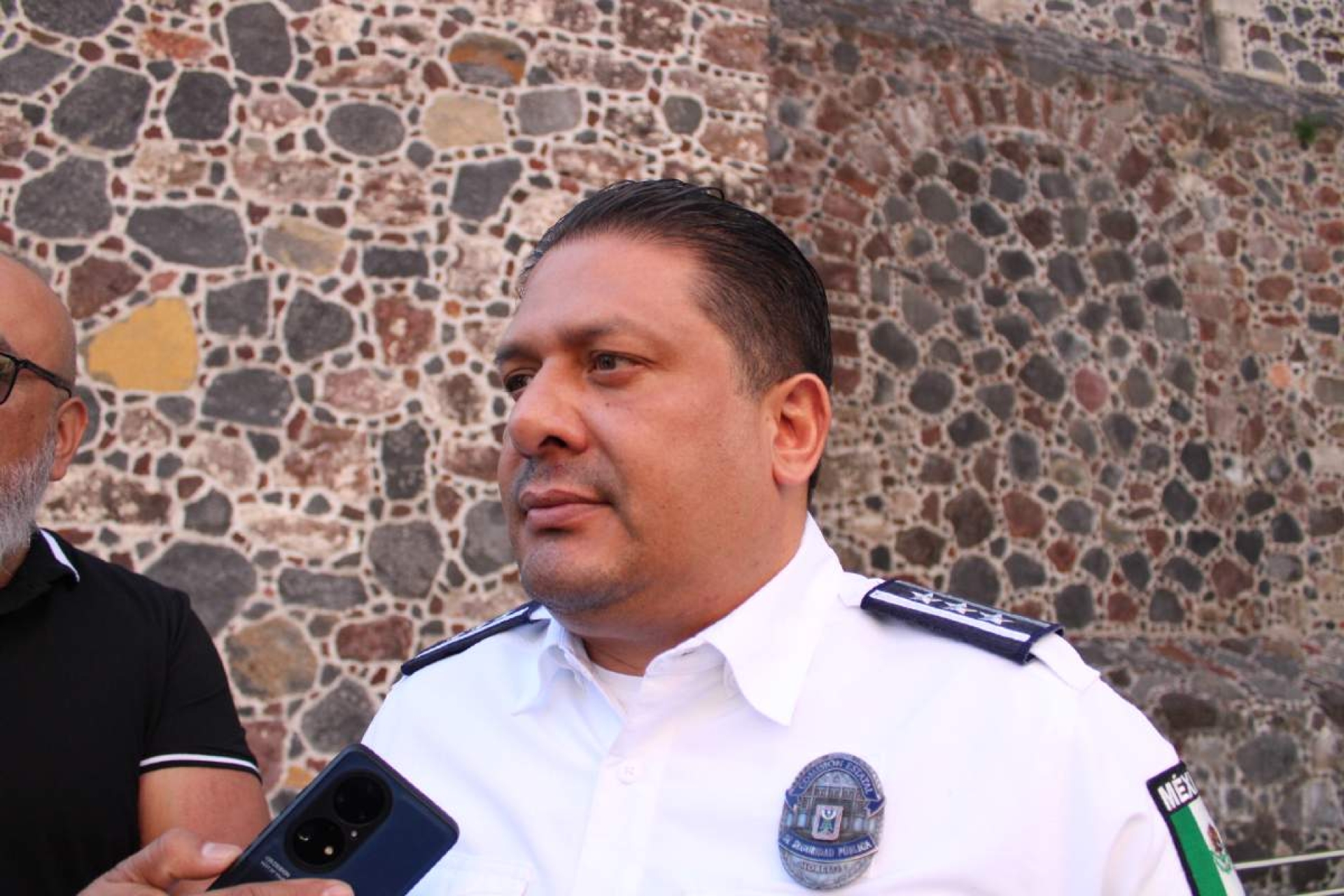 Analizan dar libertad anticipada a cien reclusas
