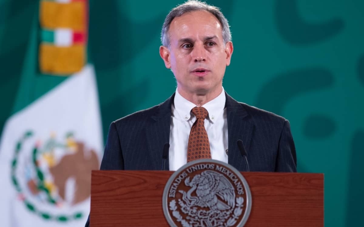 "Tercera ola COVID suma 10 semanas con reducción": López-Gatell