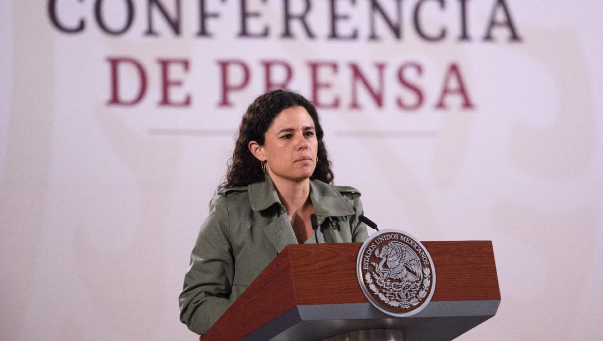 Luisa Alcalde defiende sobrerrepresentación de Morena: 'hipocresía de la oposición'
