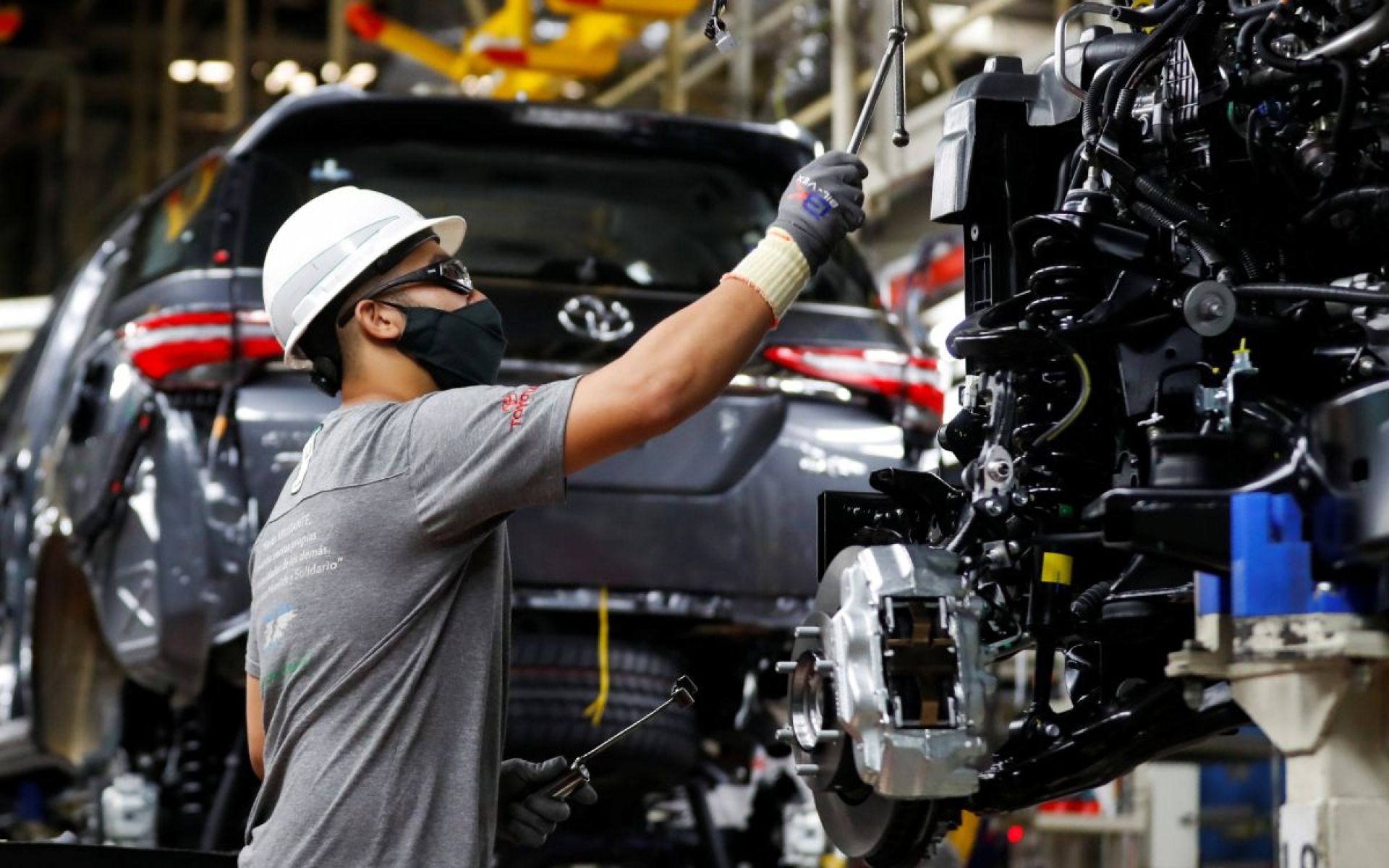 Exportación de autos mexicanos cae 6% en primer trimestre por aranceles