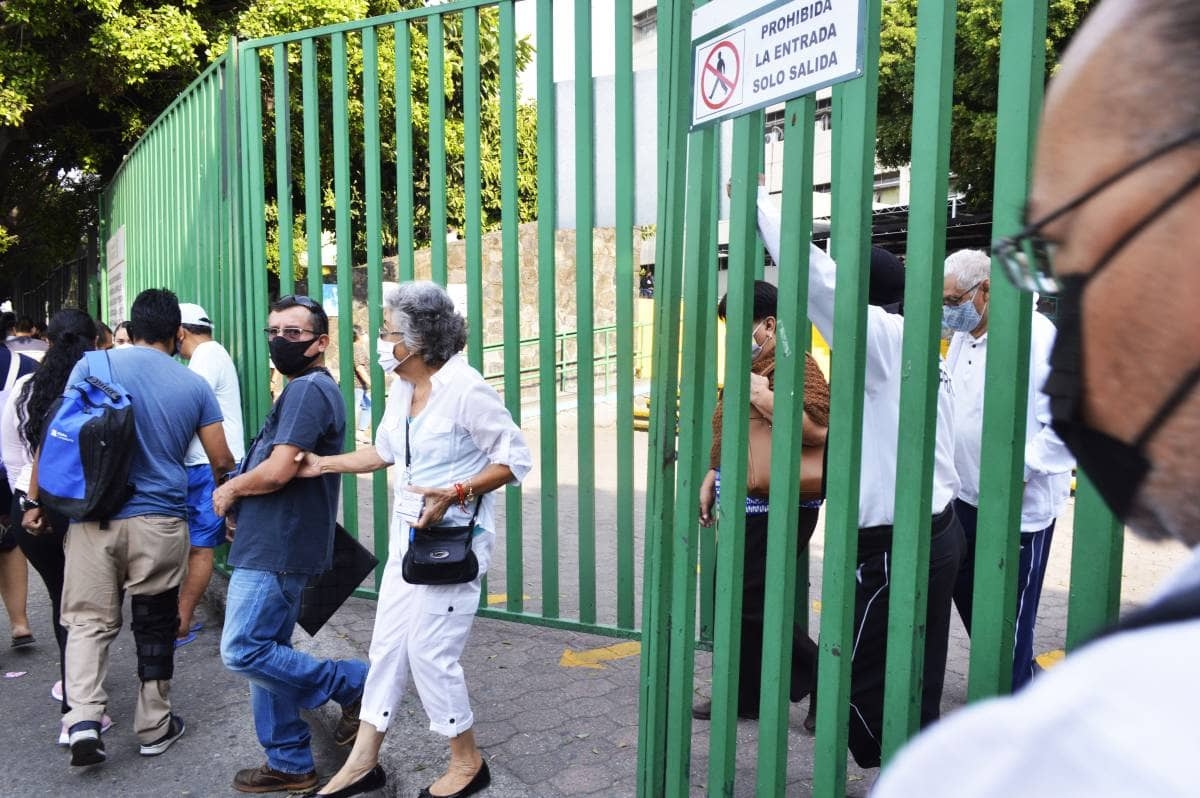 Nula participación de médicos en marcha para exigir vacunación