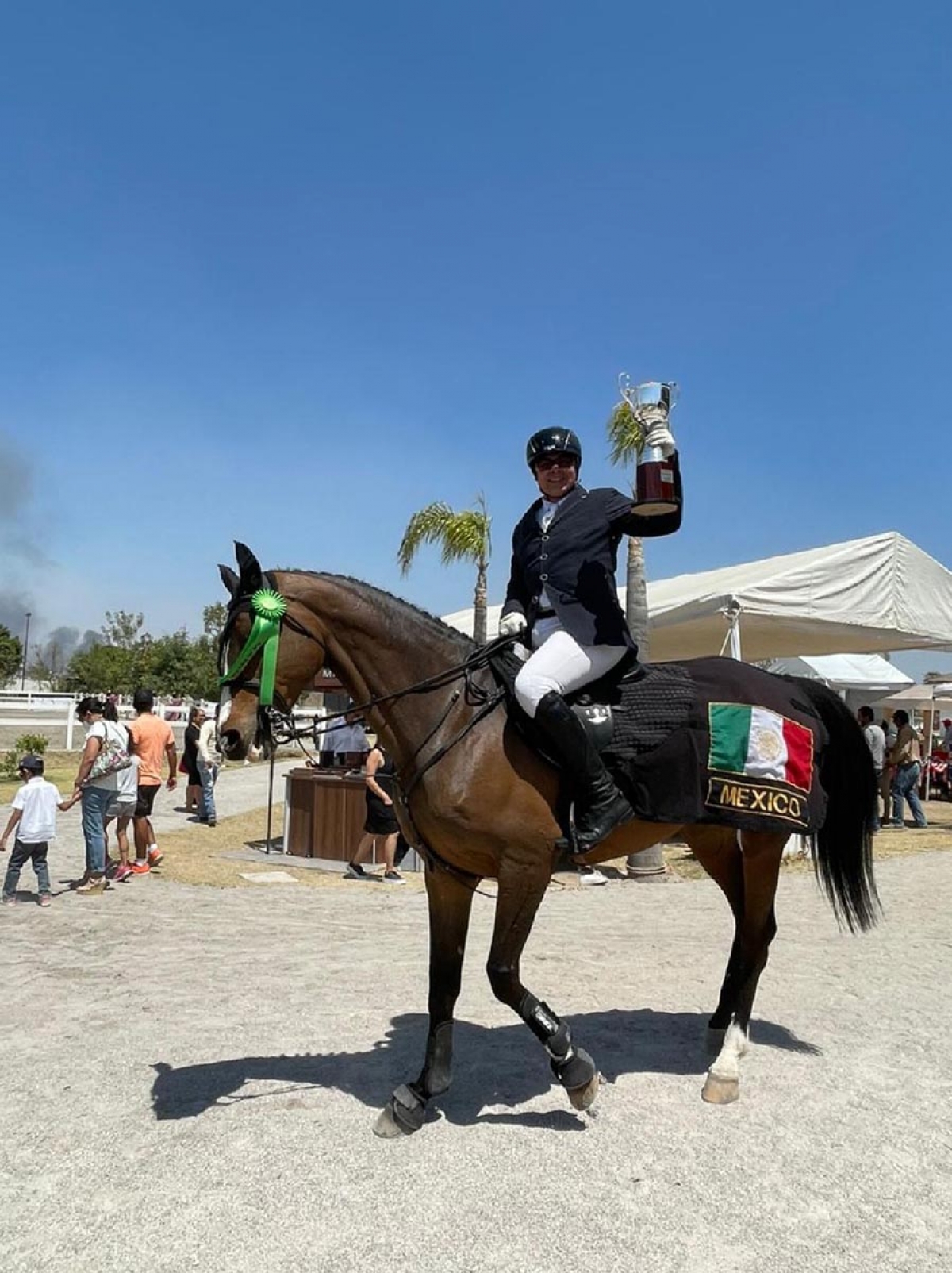 Javier Estrada triunfa en el “Campeón de Campeones Internacional”