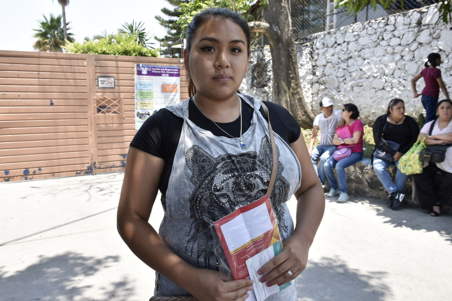 Presentan aspirantes examen para ingresar a la UAEM