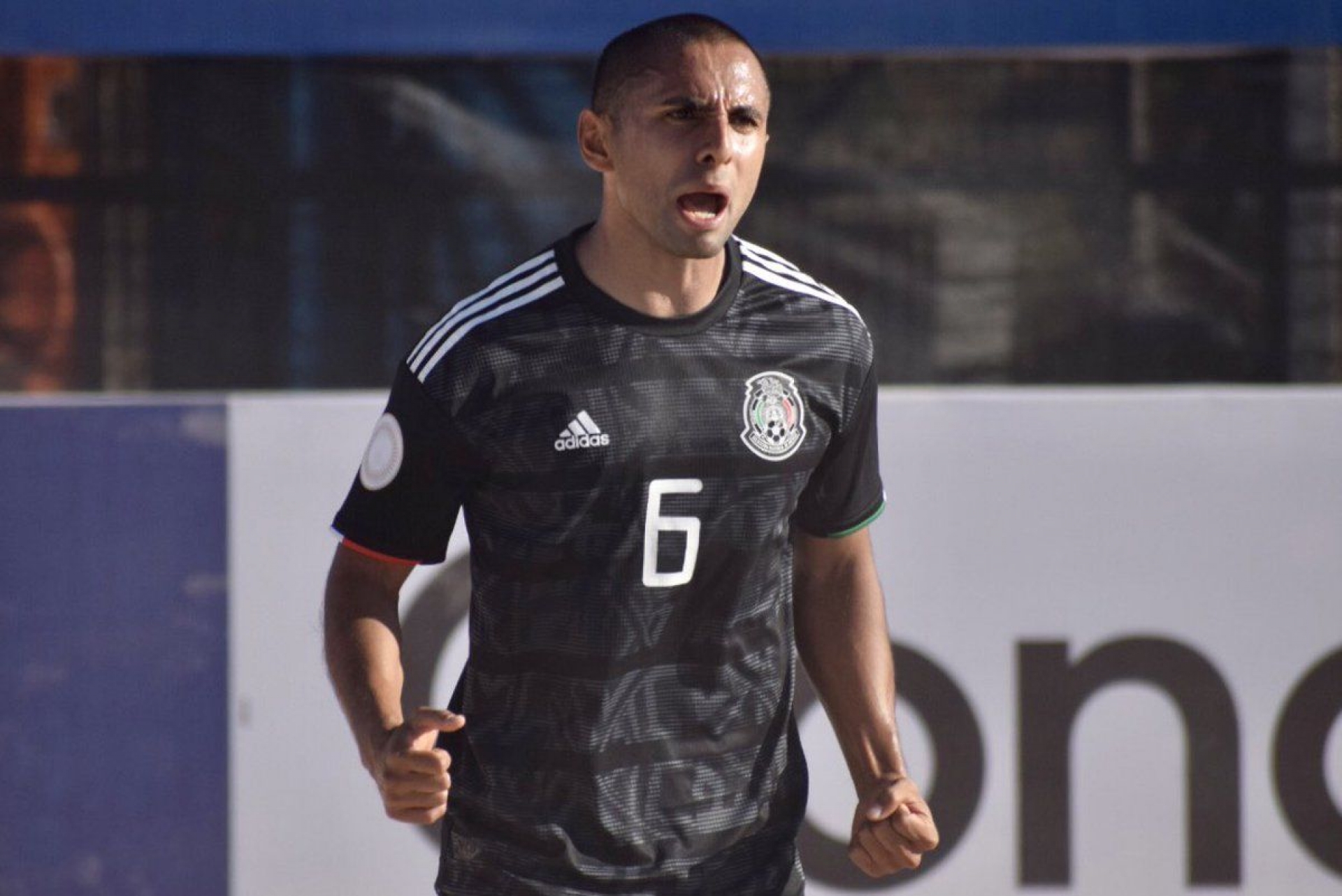 Néstor Salomé califica con el Tri de playa a cuartos de final