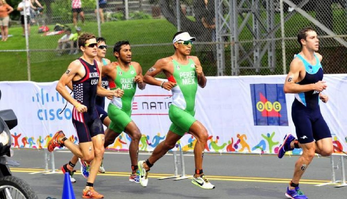 Triatletas mexicanos, listos para la final de la Serie Mundial de Triatlón