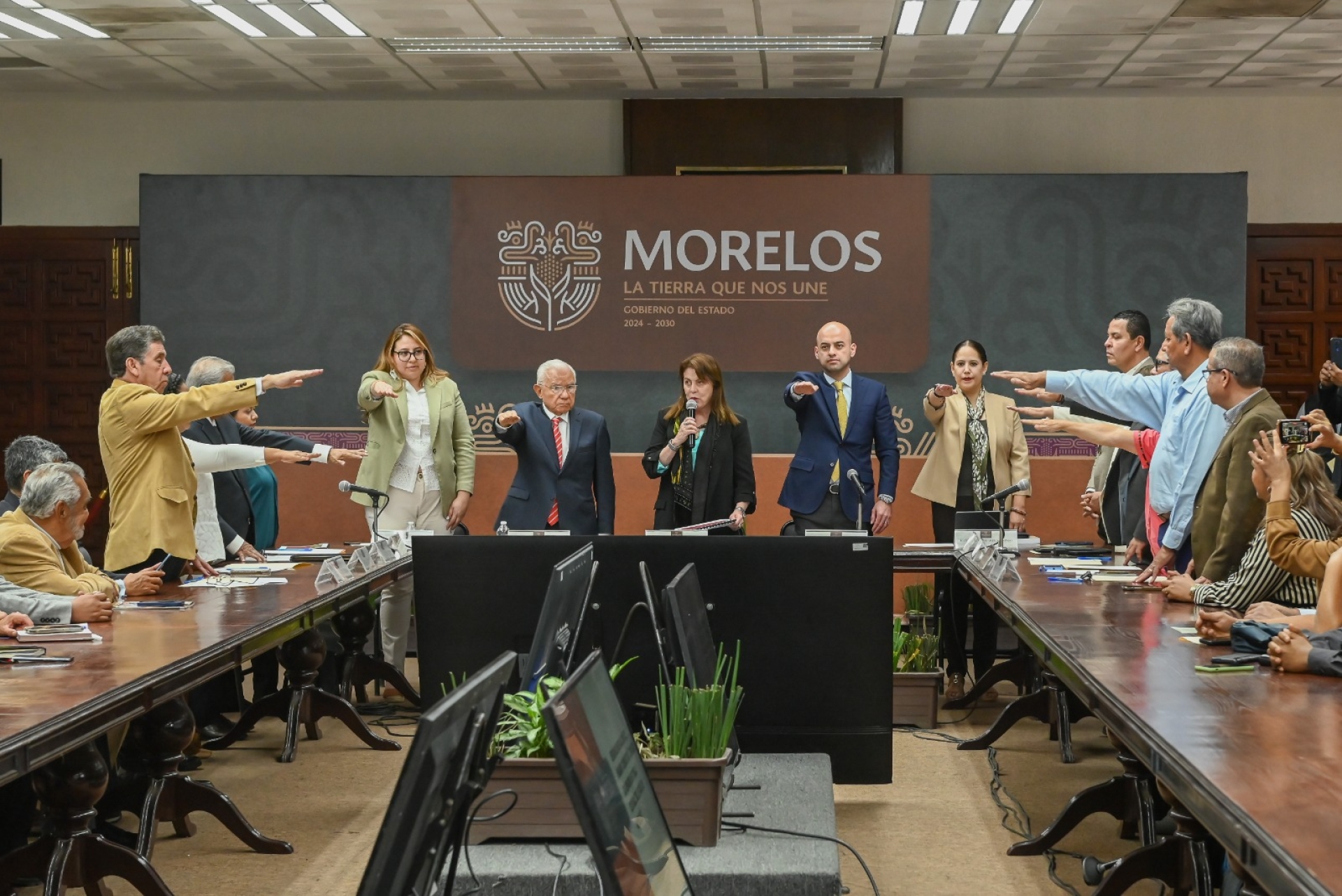 Instala gobernadora 'Consejo de la Memoria Histórica y Cultural del Estado de Morelos'